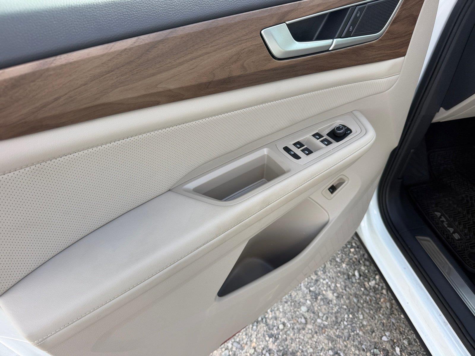 Used 2024 Volkswagen Atlas SUV