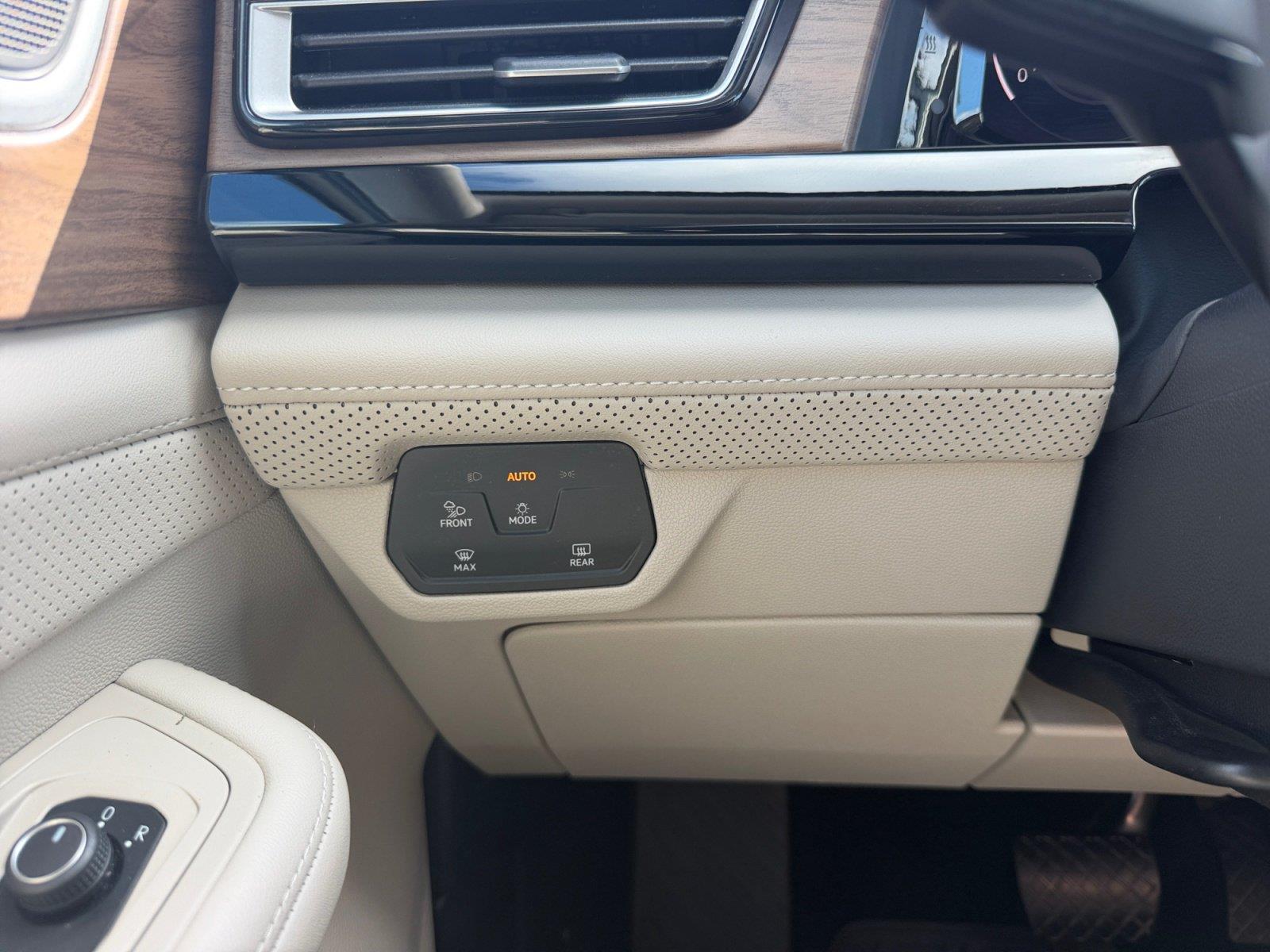 Used 2024 Volkswagen Atlas SUV