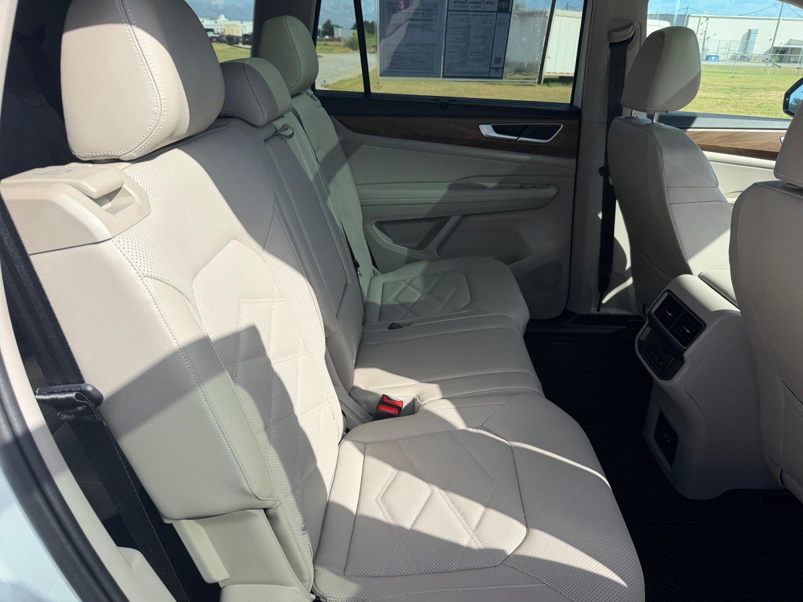 Used 2024 Volkswagen Atlas SUV