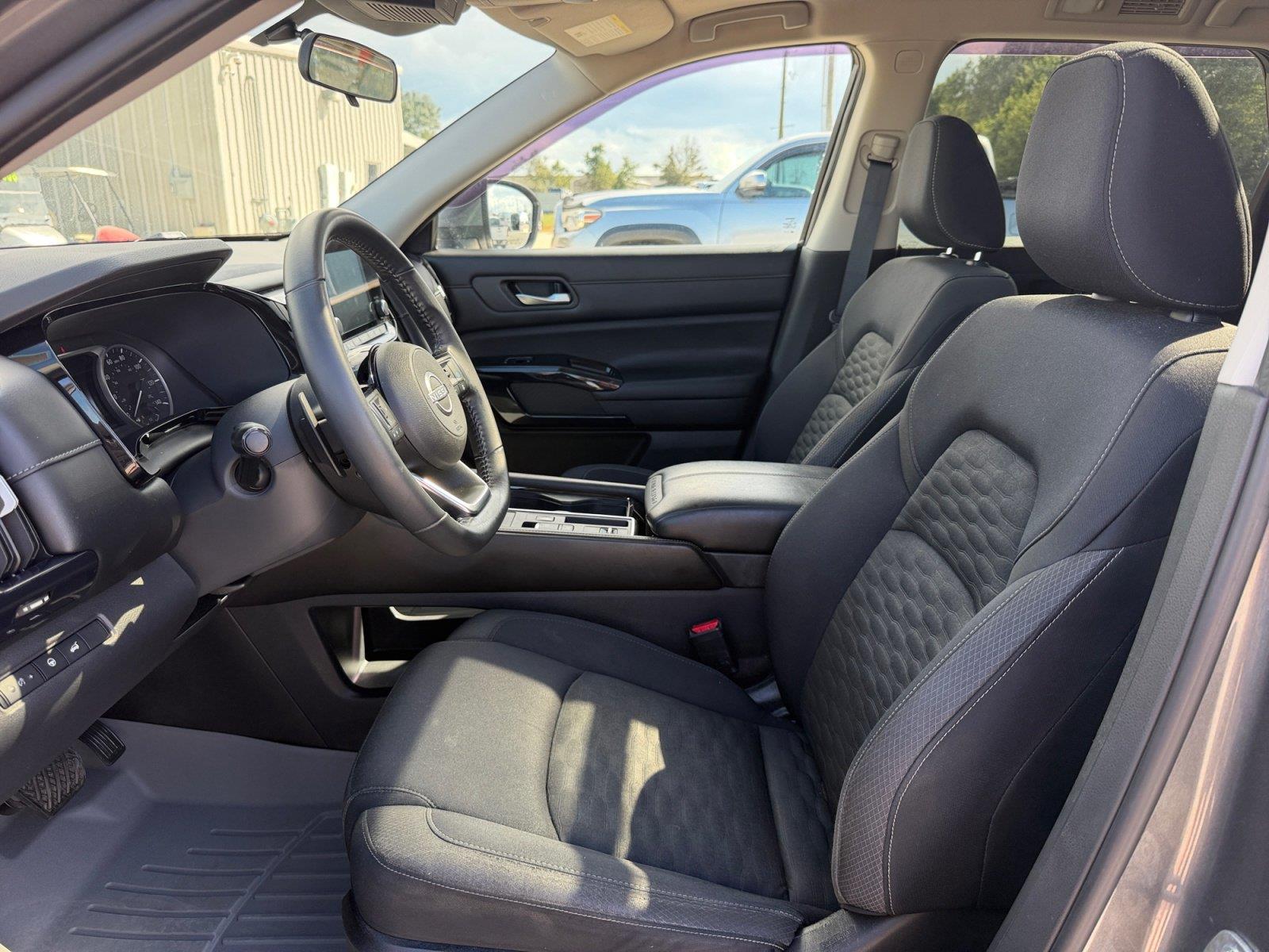 Used 2022 Nissan Pathfinder SUV