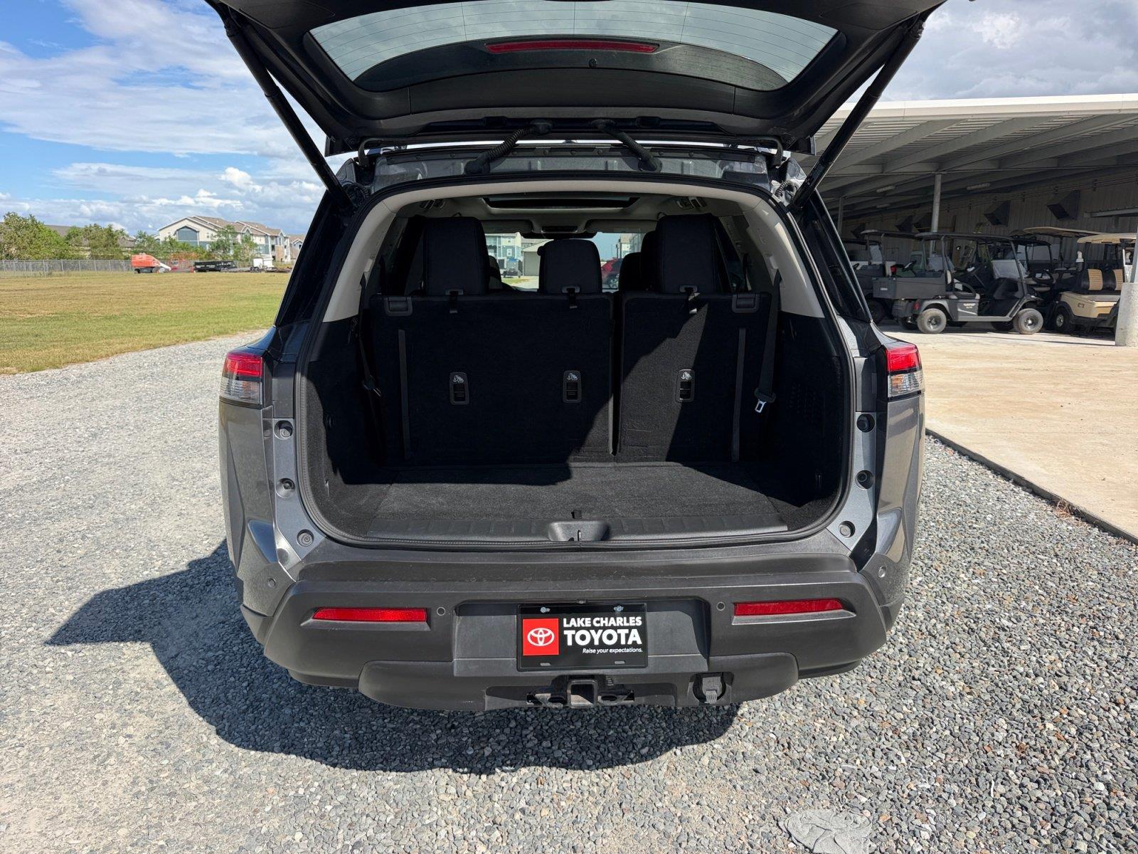 Used 2022 Nissan Pathfinder SUV