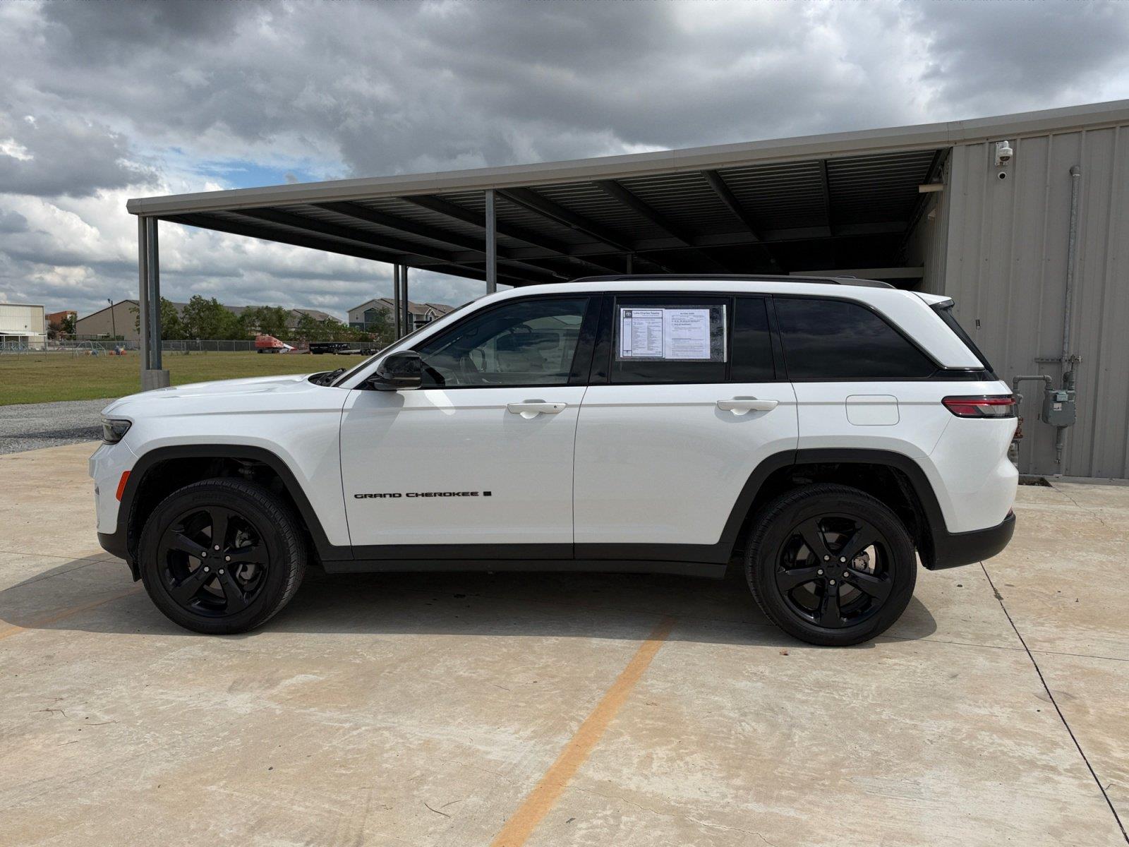 Used 2022 Jeep Grand Cherokee SUV