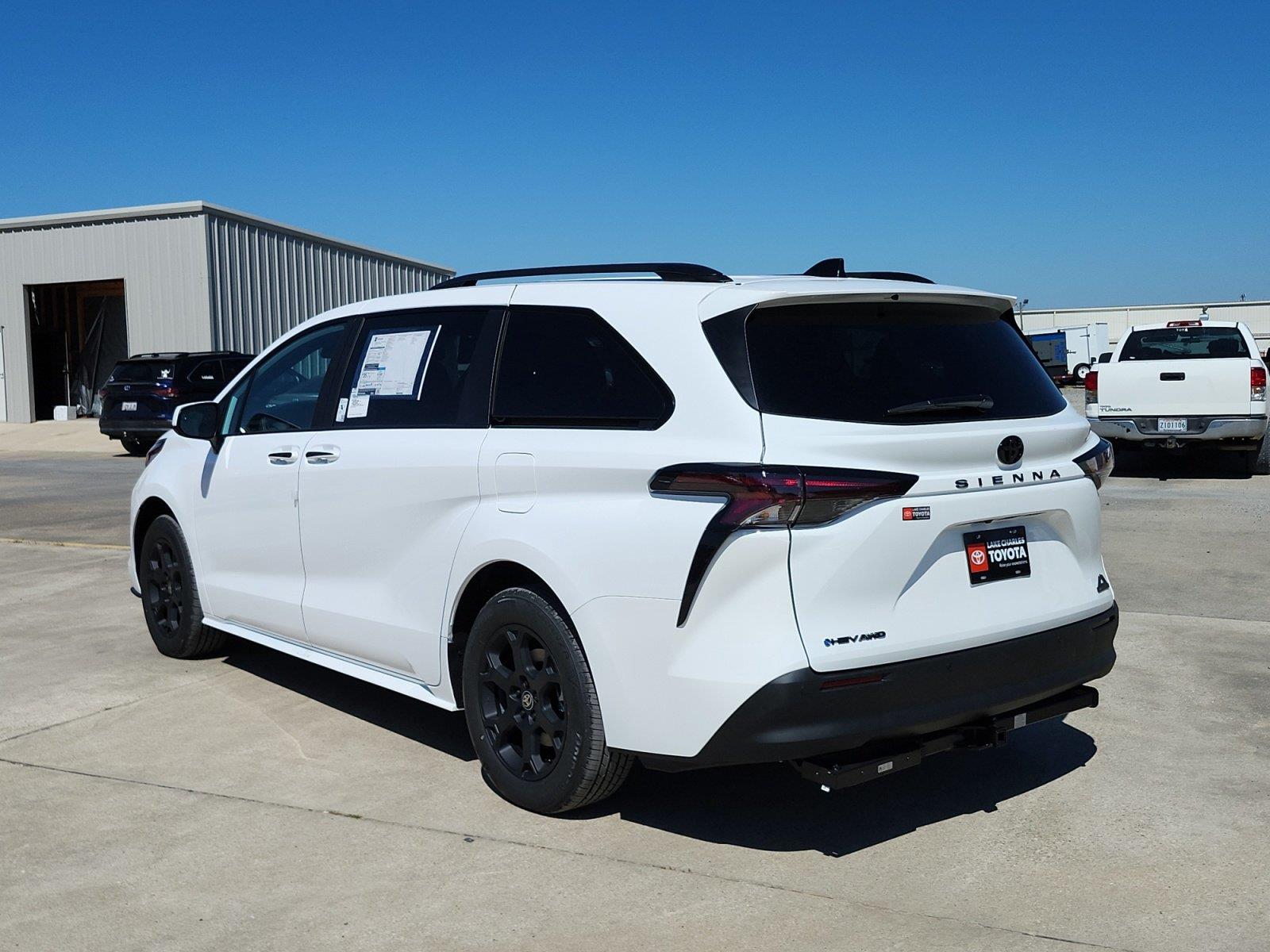 New 2026 Toyota Sienna Van