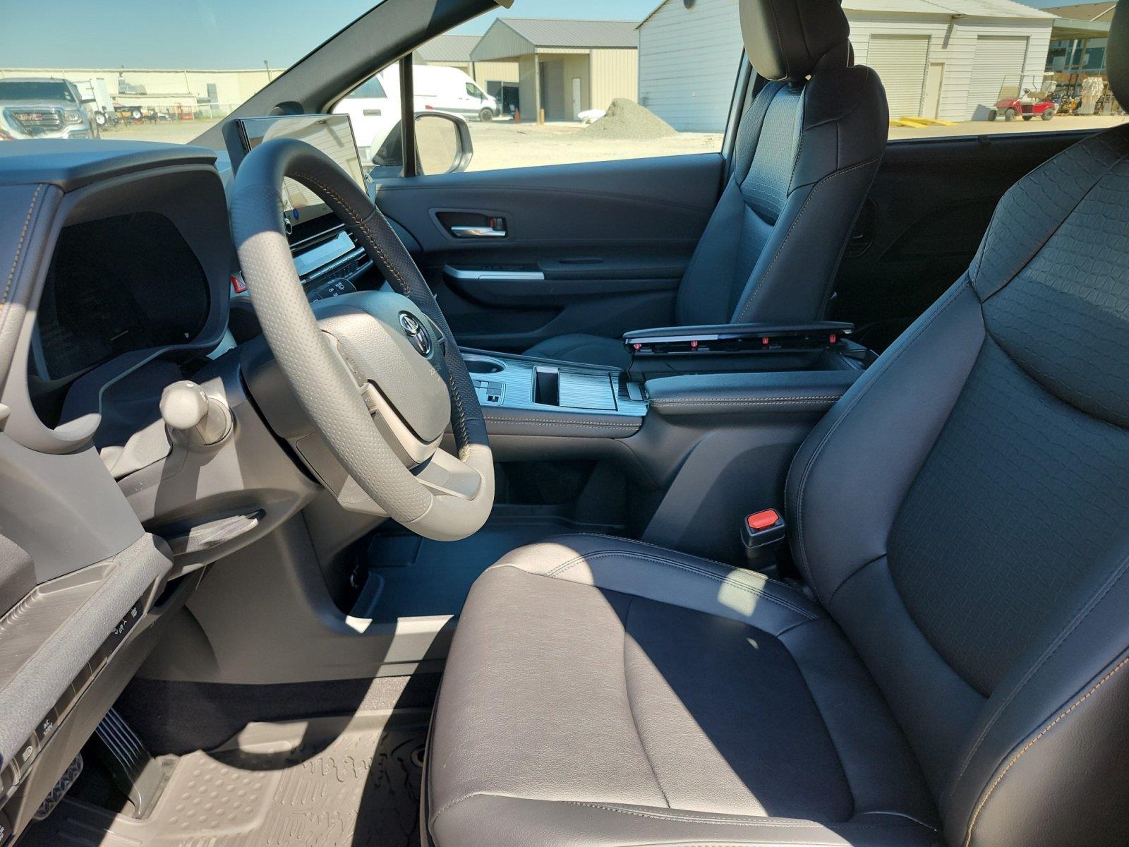 New 2026 Toyota Sienna Van