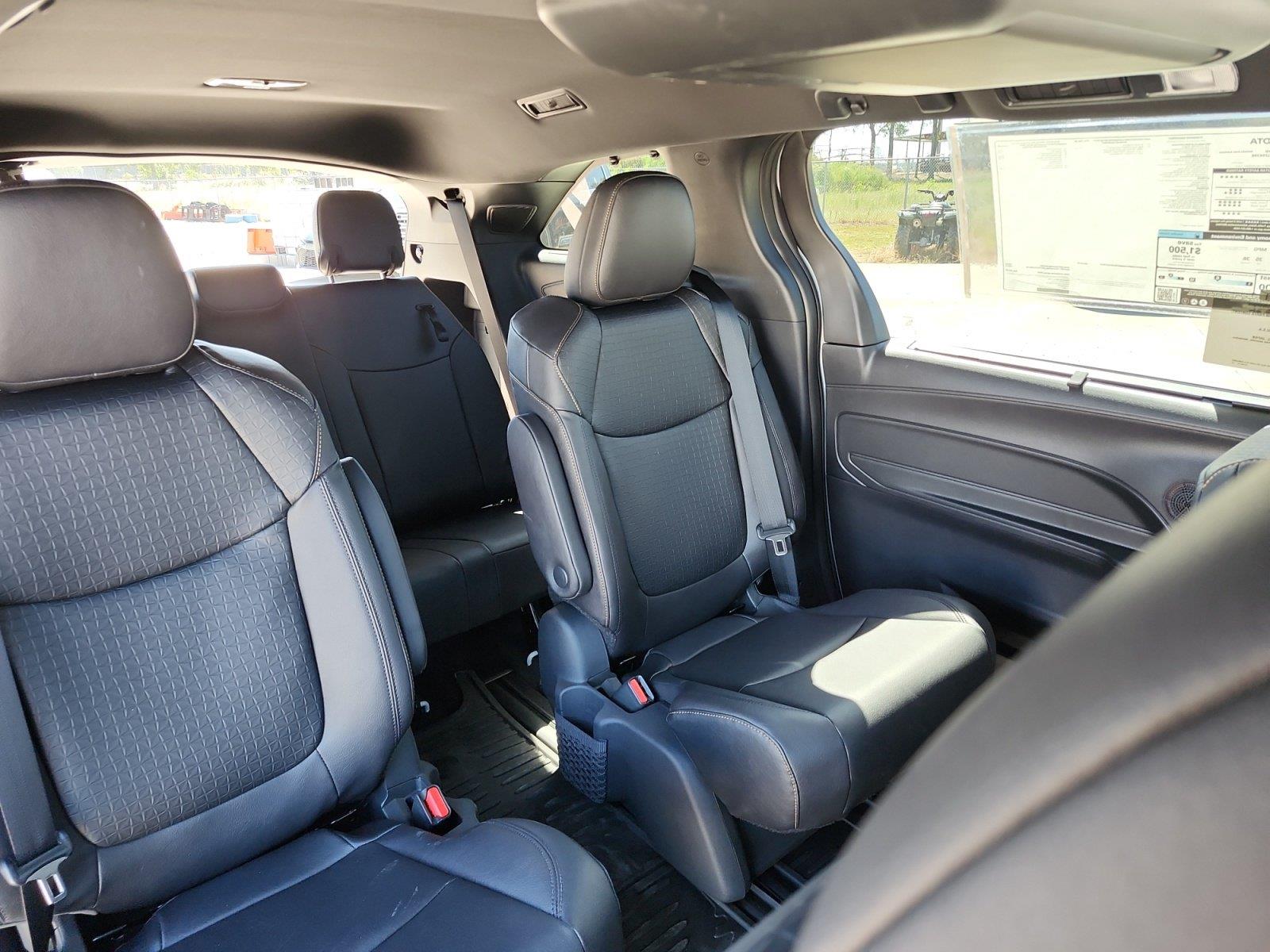New 2026 Toyota Sienna Van