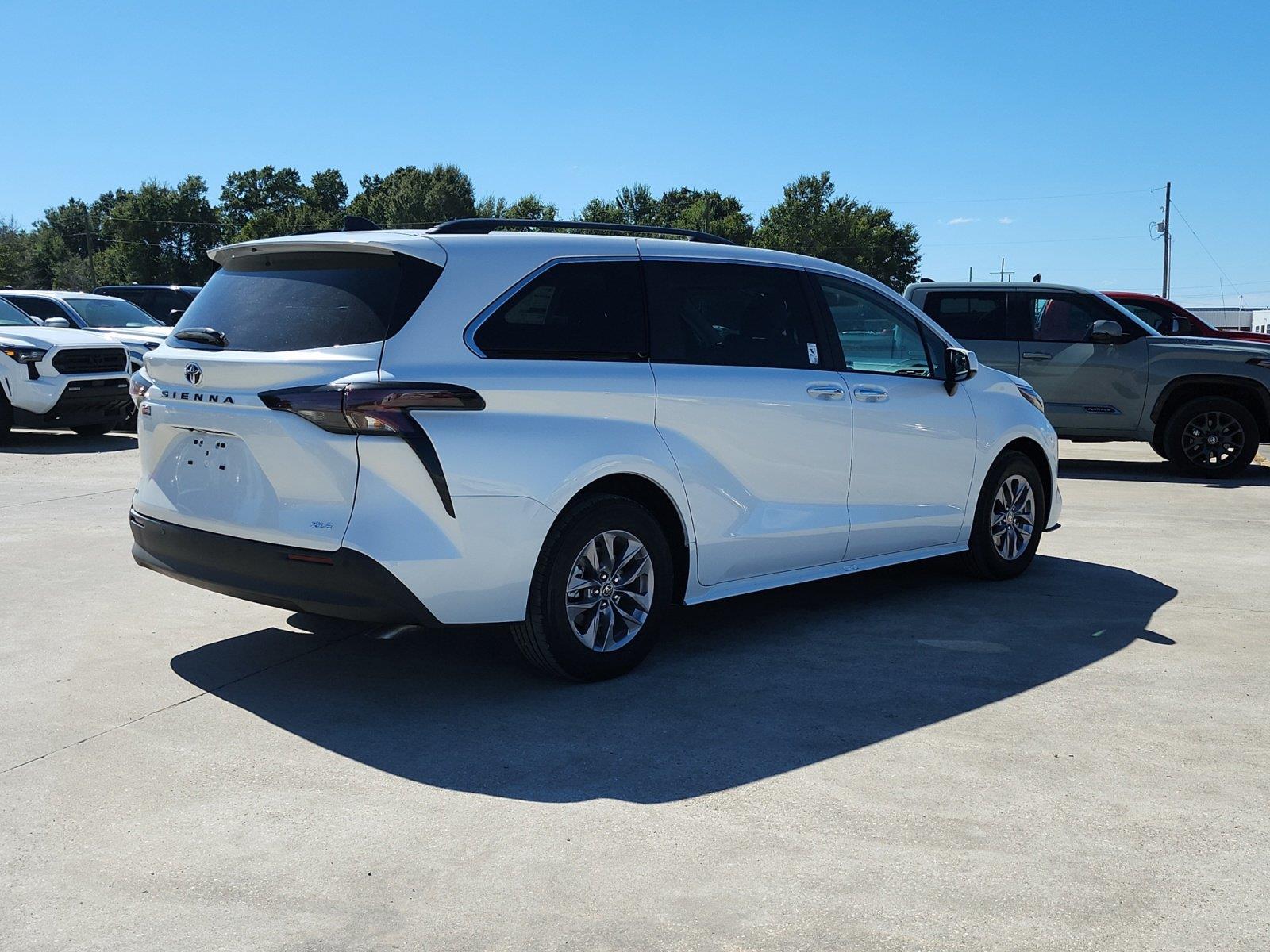 New 2026 Toyota Sienna Van