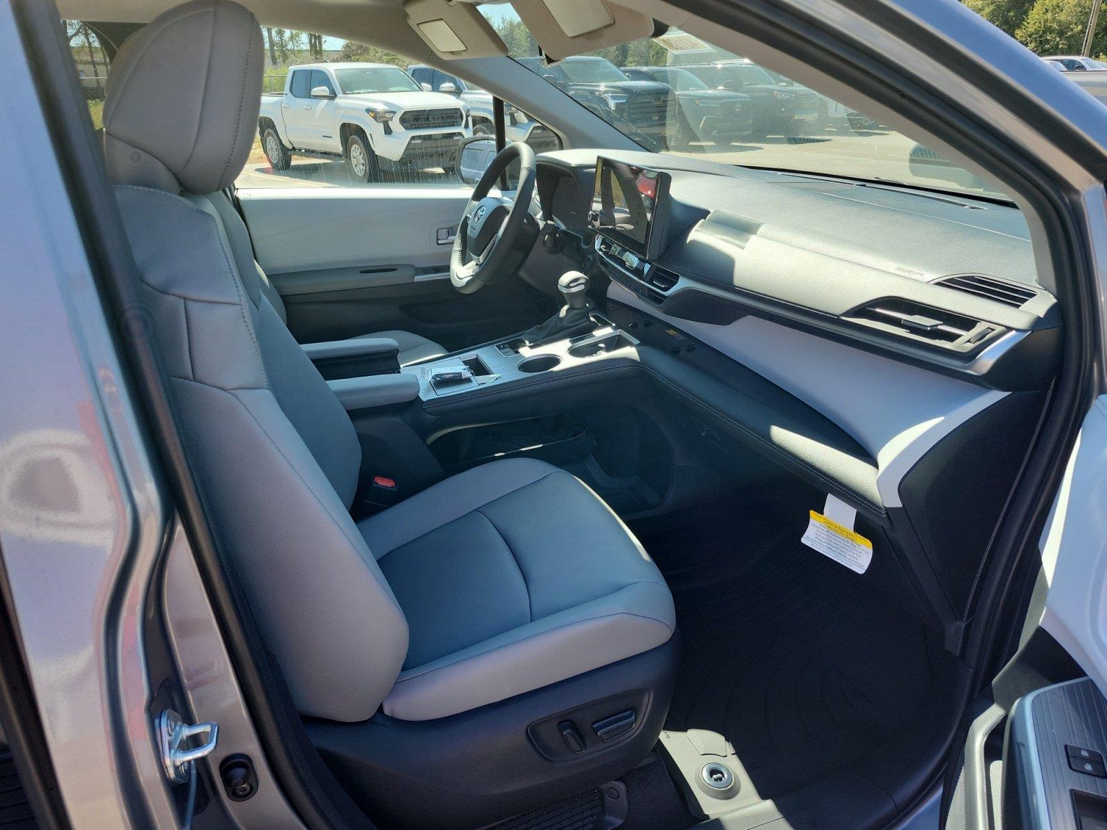 New 2026 Toyota Sienna Van