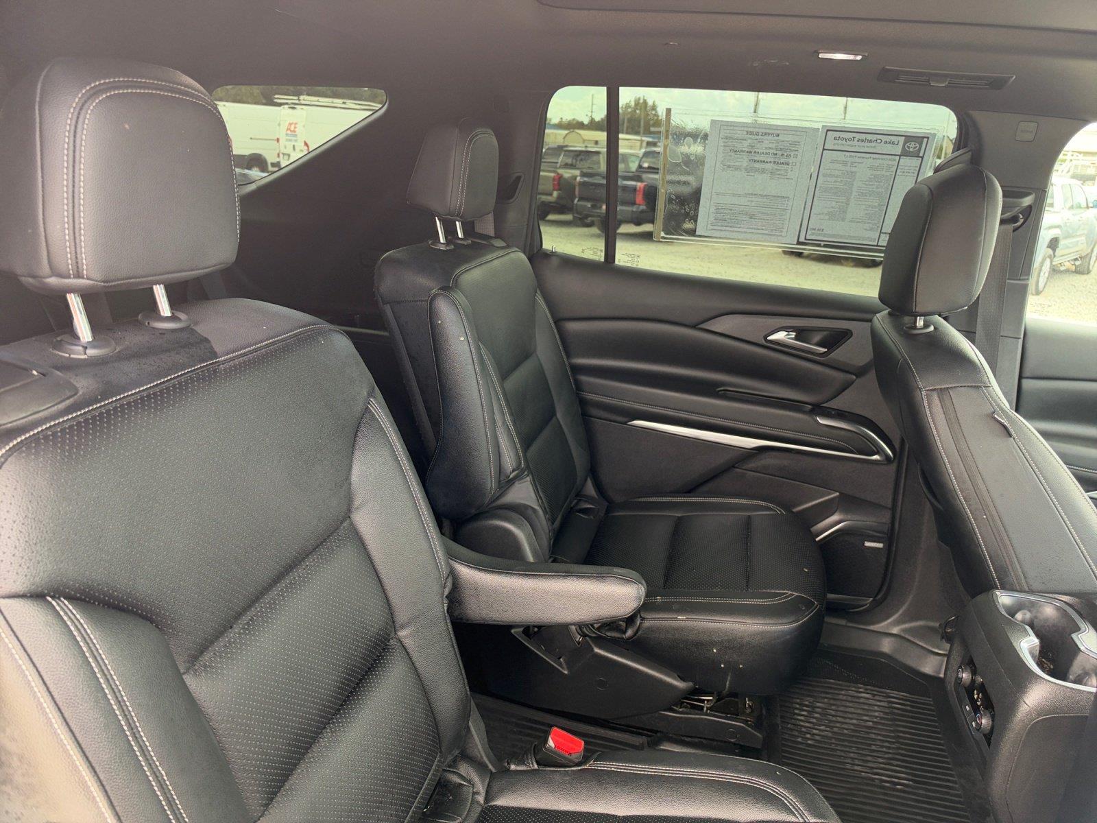 Used 2024 Chevrolet Traverse SUV