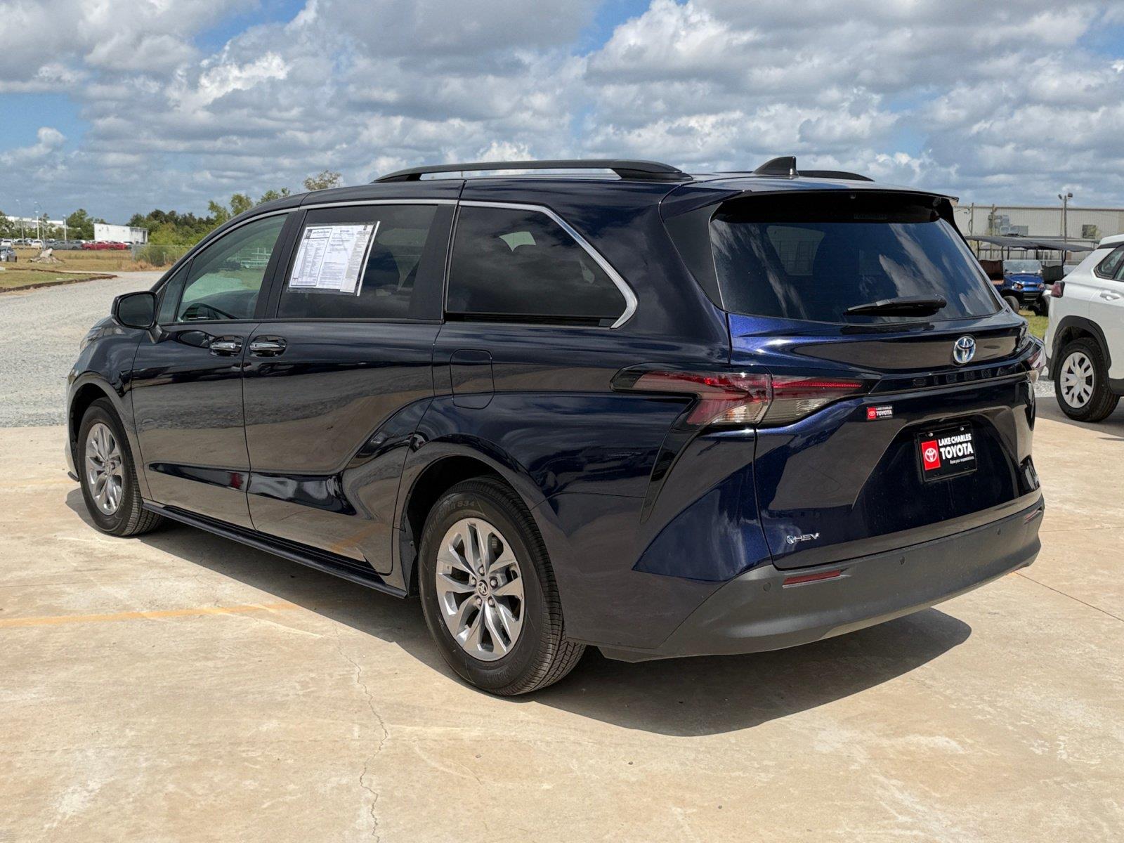 Used 2025 Toyota Sienna Van
