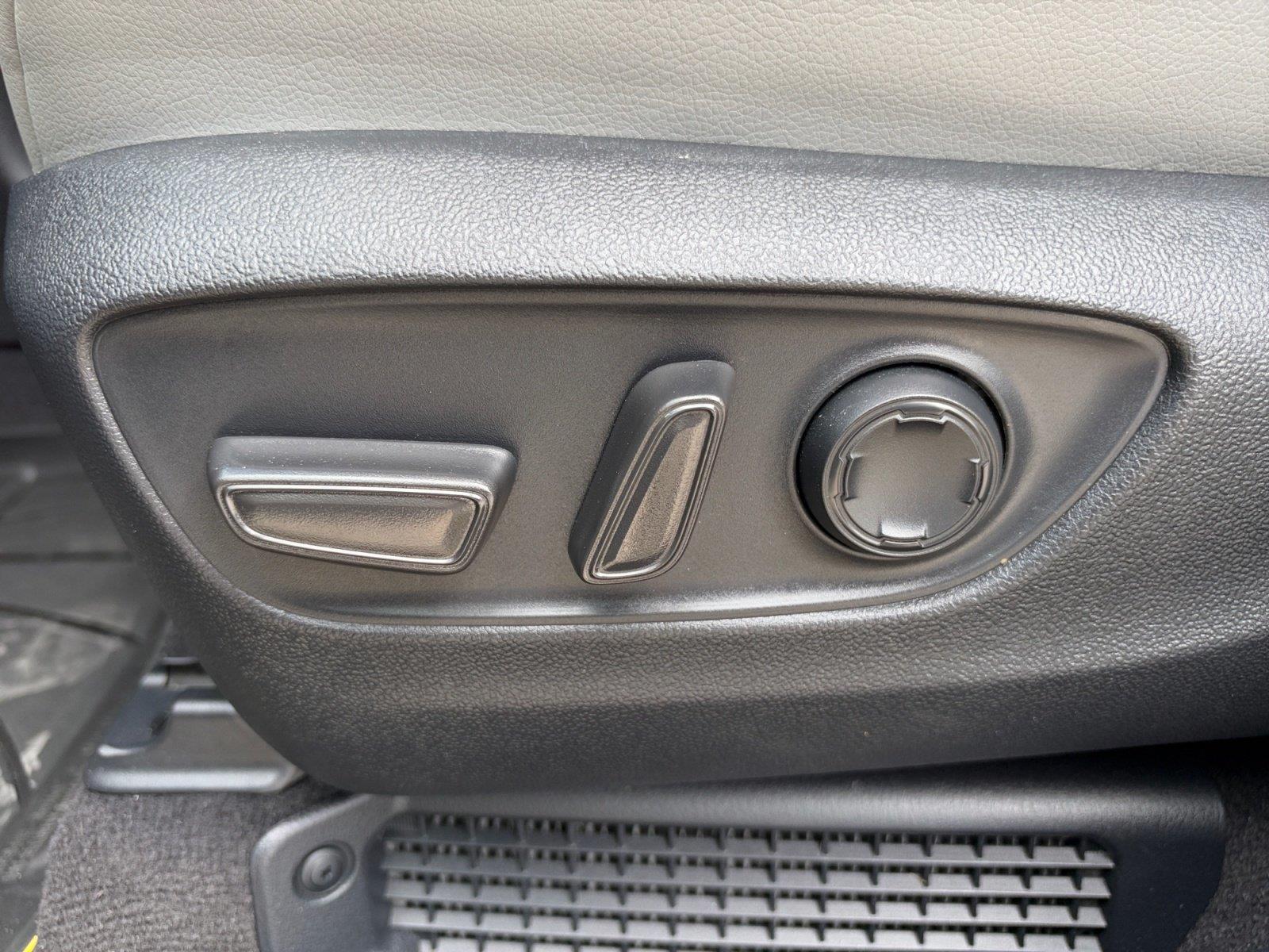 Used 2025 Toyota Sienna Van