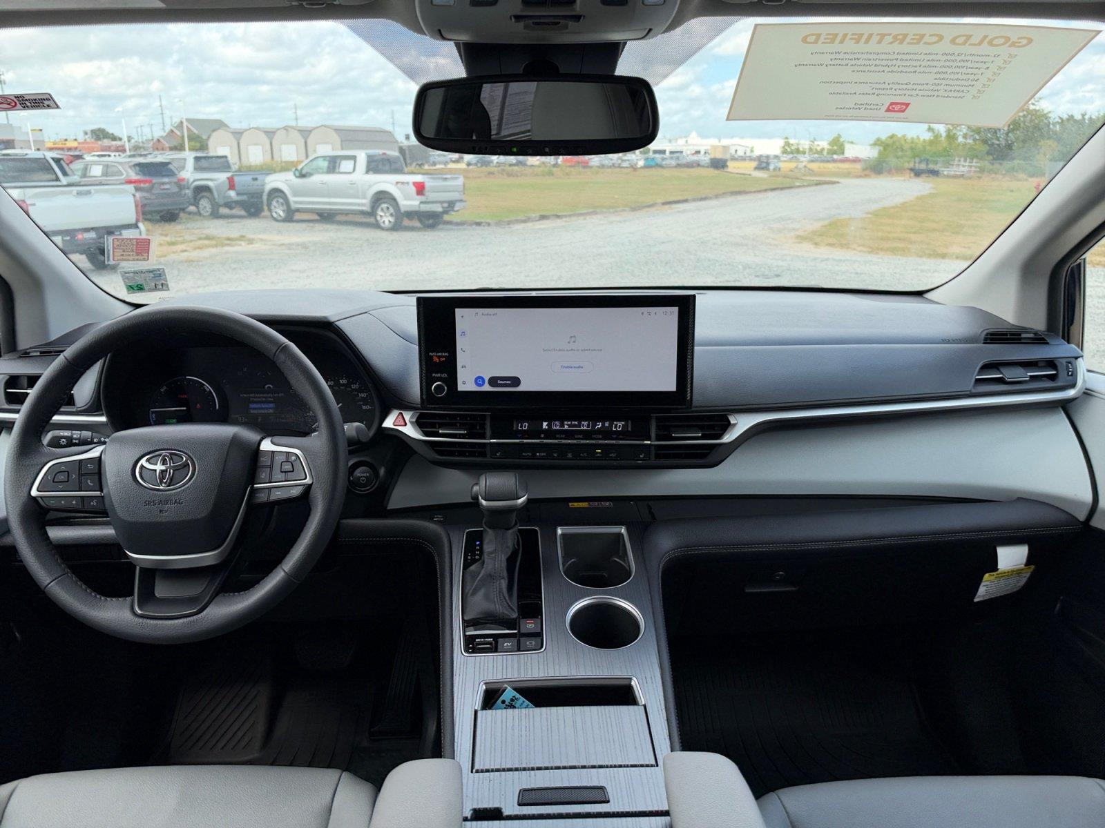 Used 2025 Toyota Sienna Van
