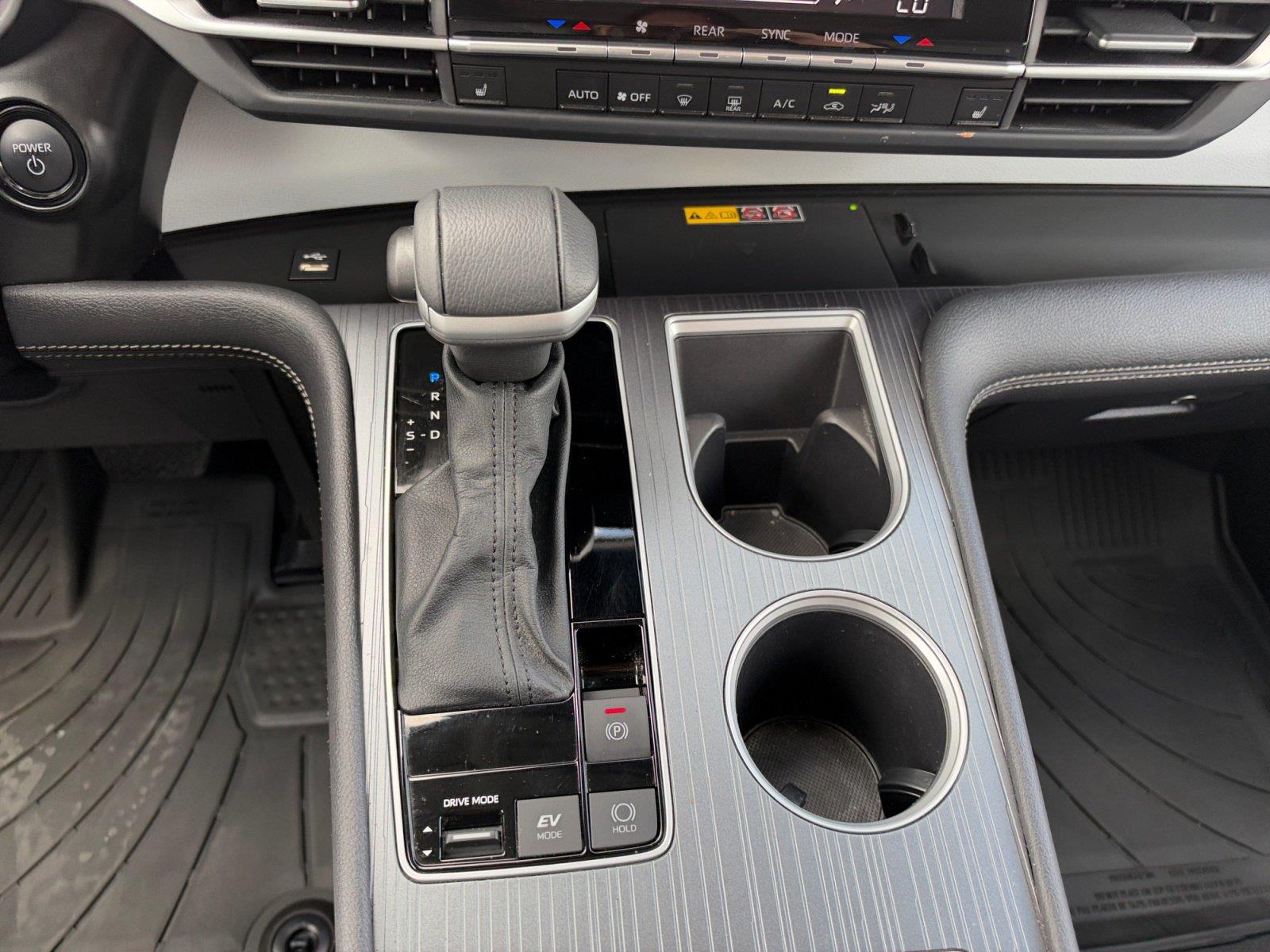 Used 2025 Toyota Sienna Van