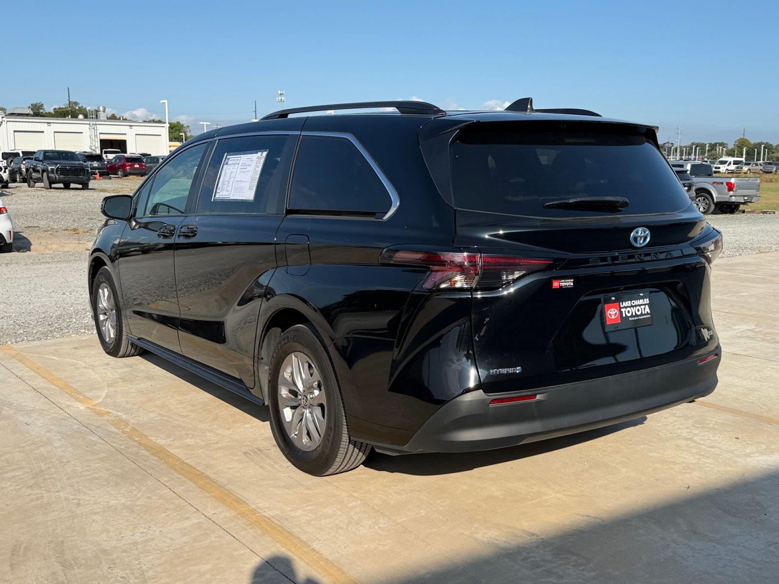 Used 2025 Toyota Sienna Van