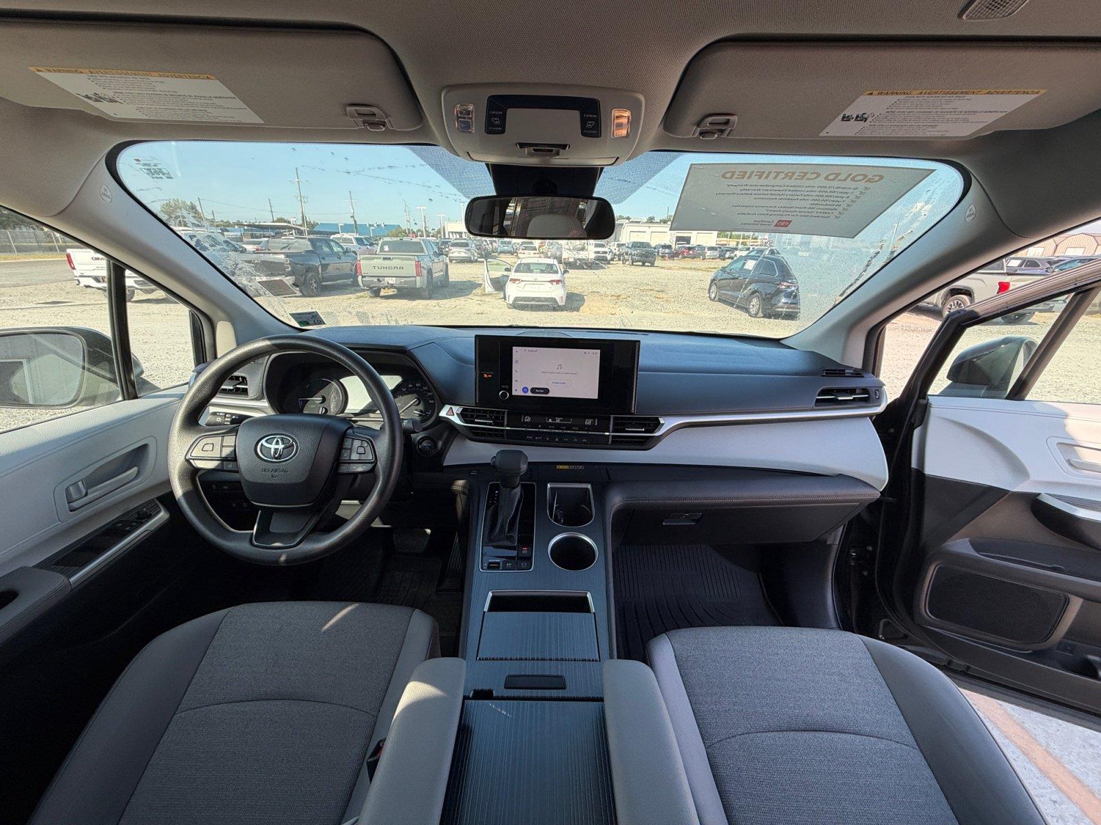 Used 2025 Toyota Sienna Van