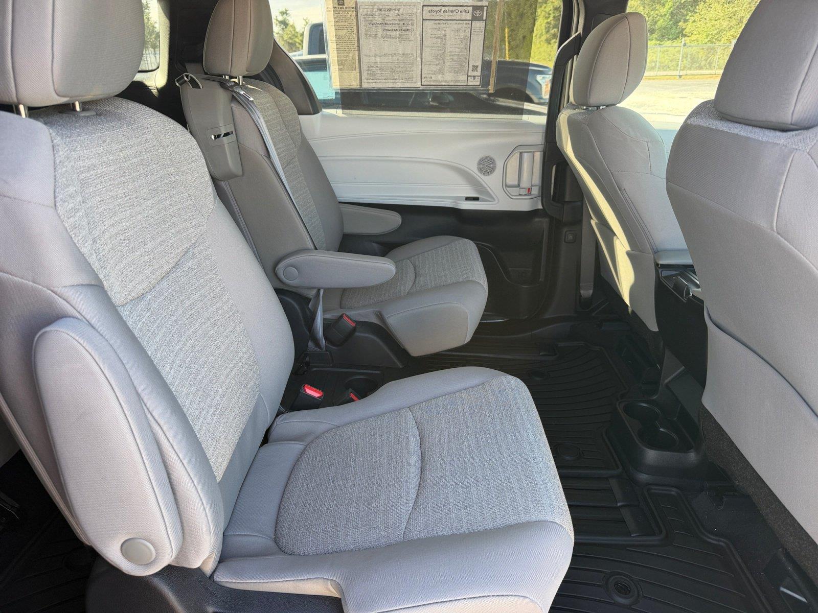Used 2025 Toyota Sienna Van