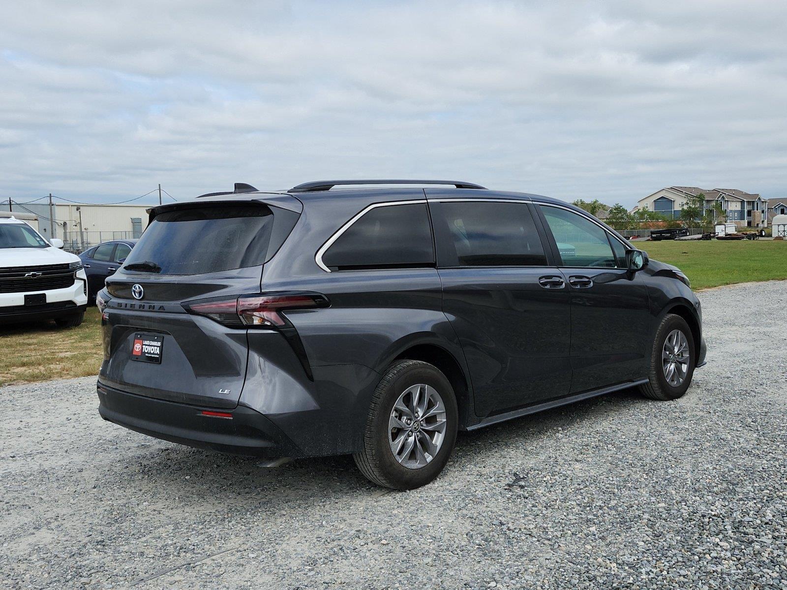 Used 2025 Toyota Sienna Van