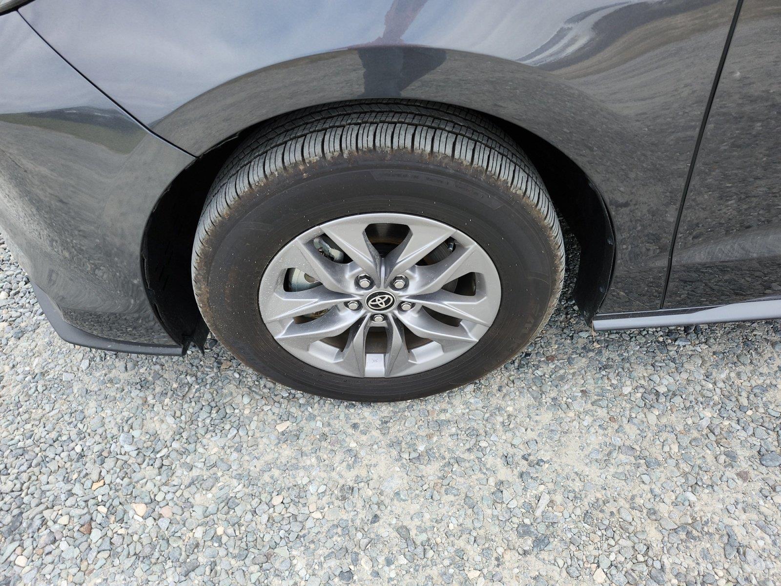Used 2025 Toyota Sienna Van