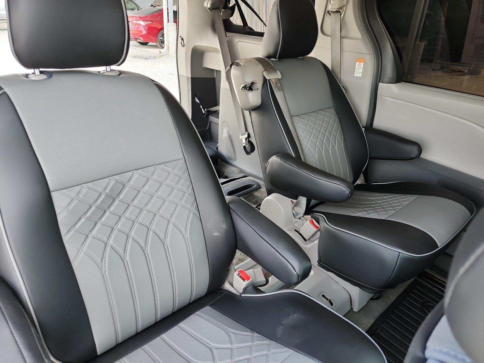 Used 2015 Toyota Sienna Van