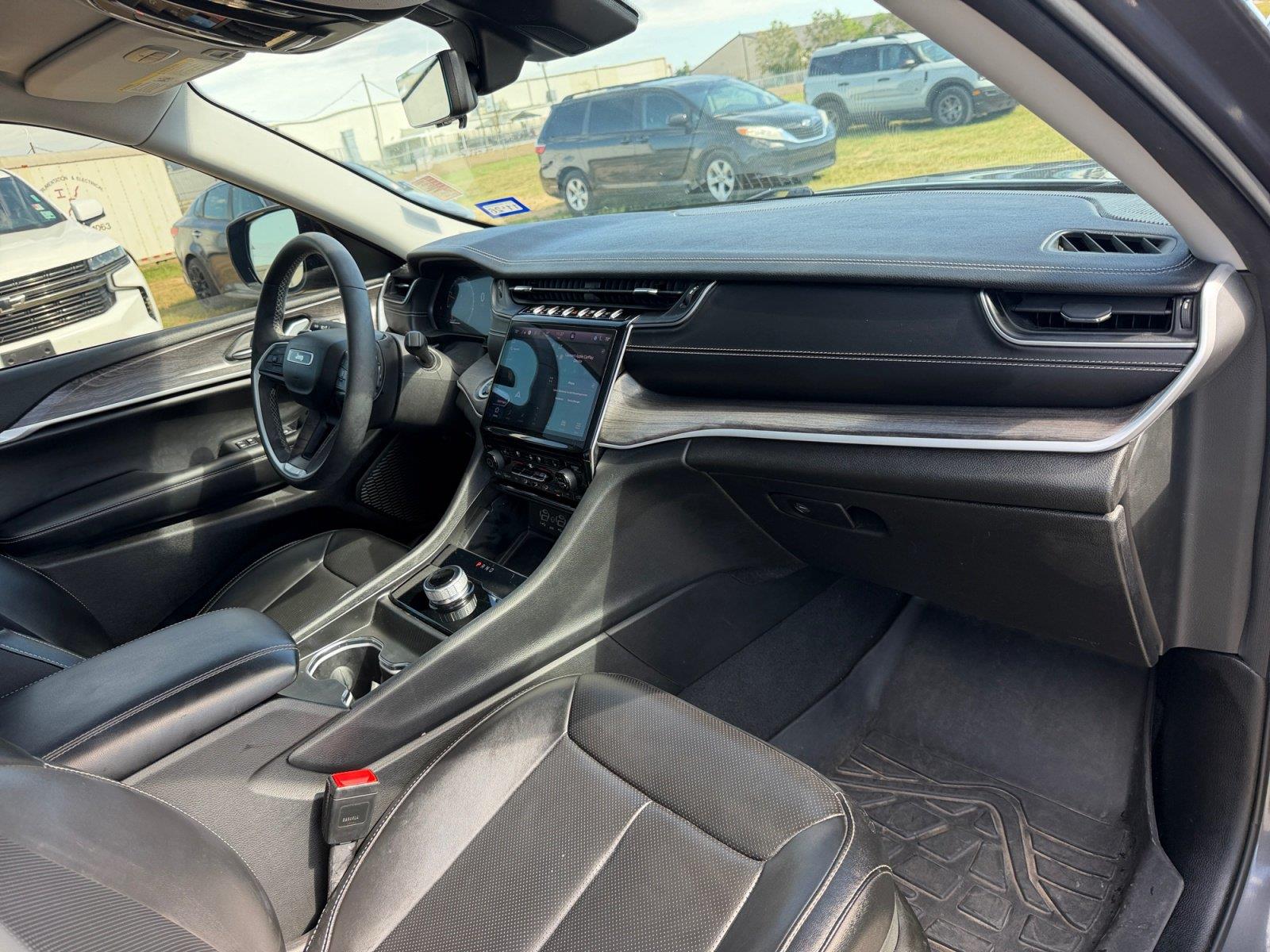 Used 2023 Jeep Grand Cherokee L SUV