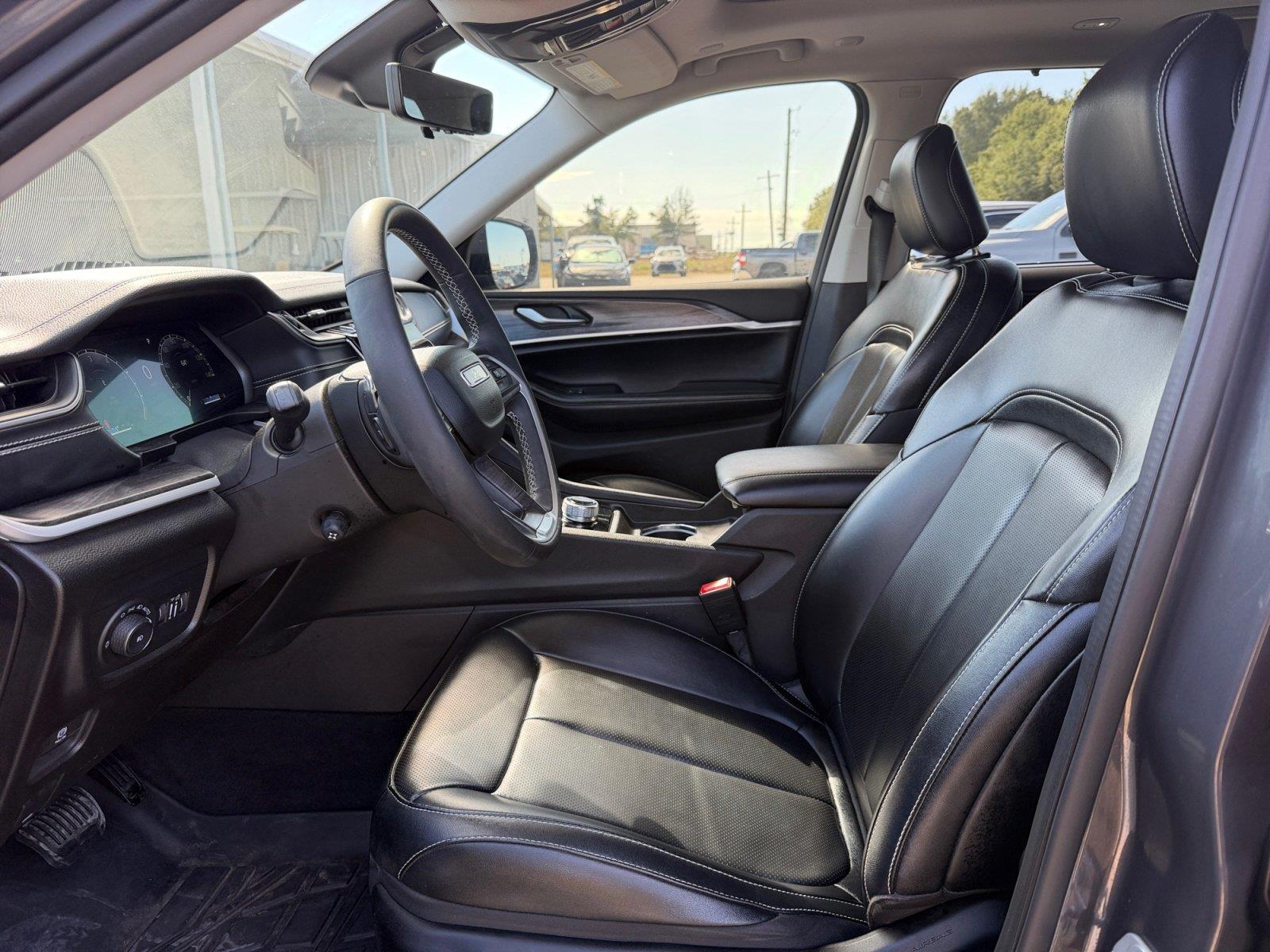 Used 2023 Jeep Grand Cherokee L SUV