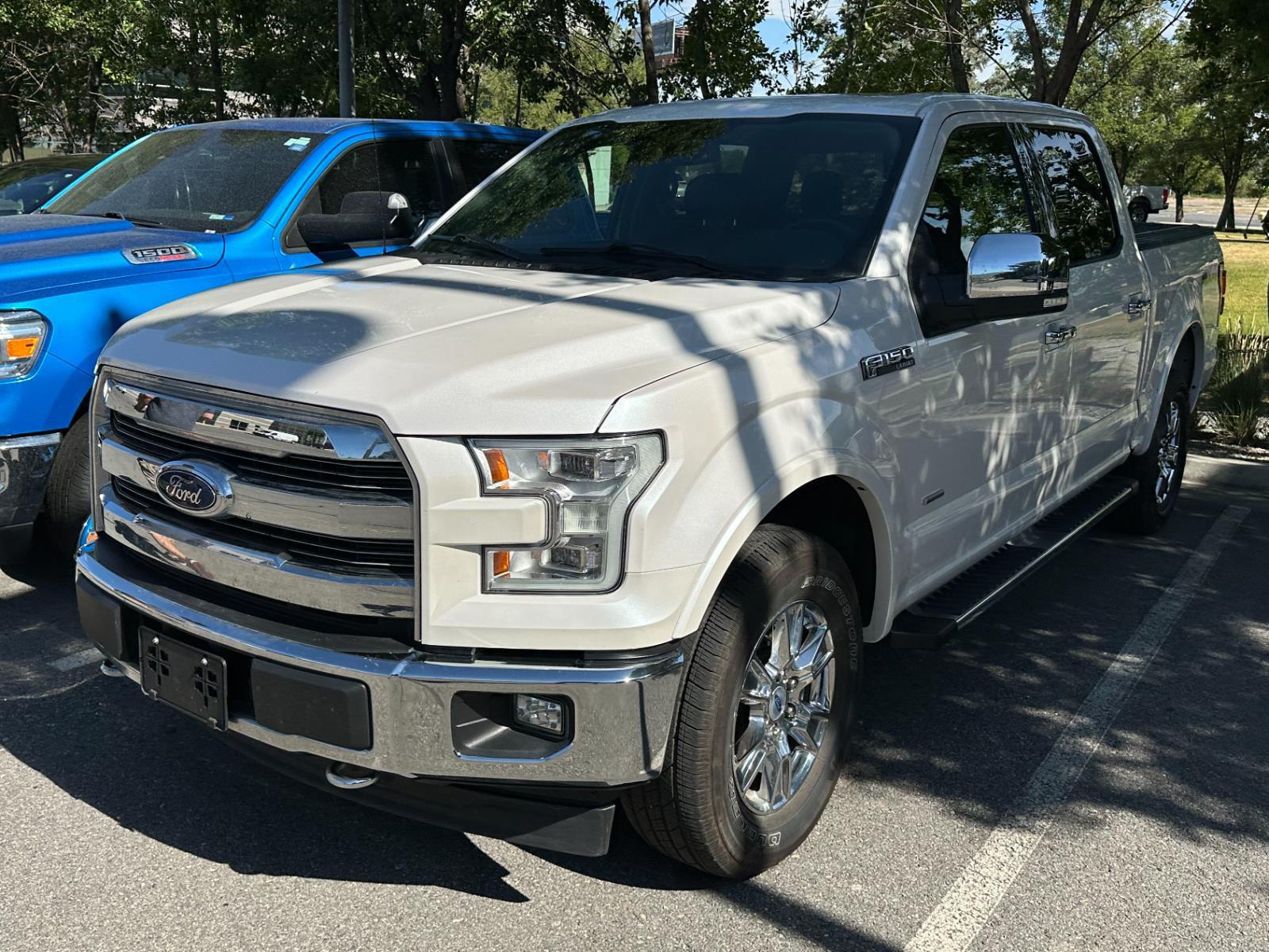 White Platinum Metallic Tri-Coat 2017 Ford F-150 Pickup Truck Four-Wheel Drive Automatic
