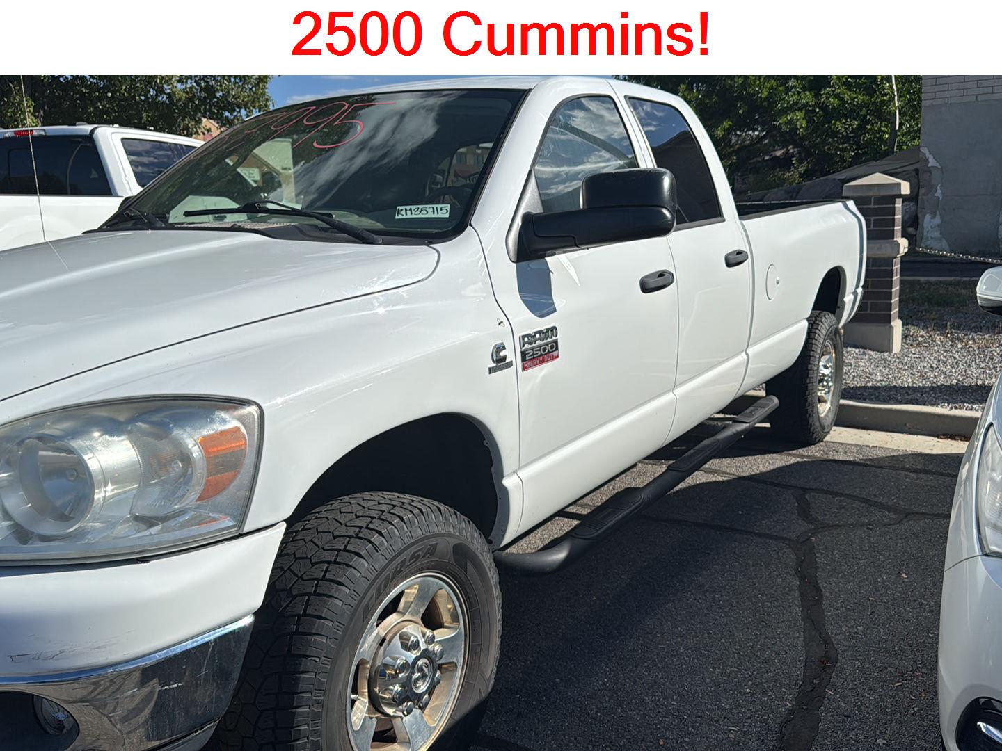 Bright White 2008 Dodge RAM 2500 Pickup Truck Four-Wheel Drive 6-Speed Automatic Overdrive