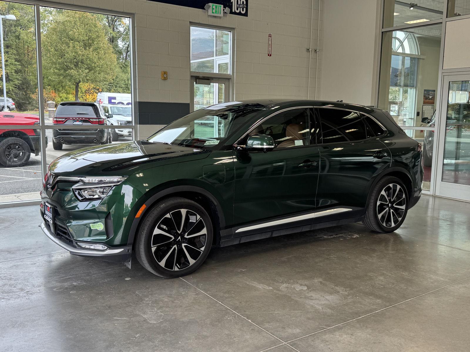  2023 VinFast VF8 Plus City Edition AWD   