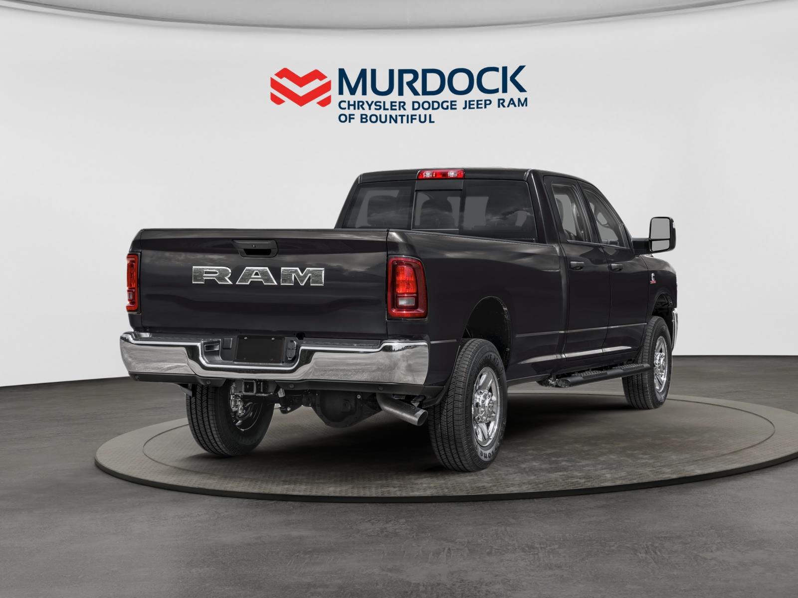 New 2026 Diamond Black Crystal Pearl-Coat Exterior Paint RAM Tradesman image 2