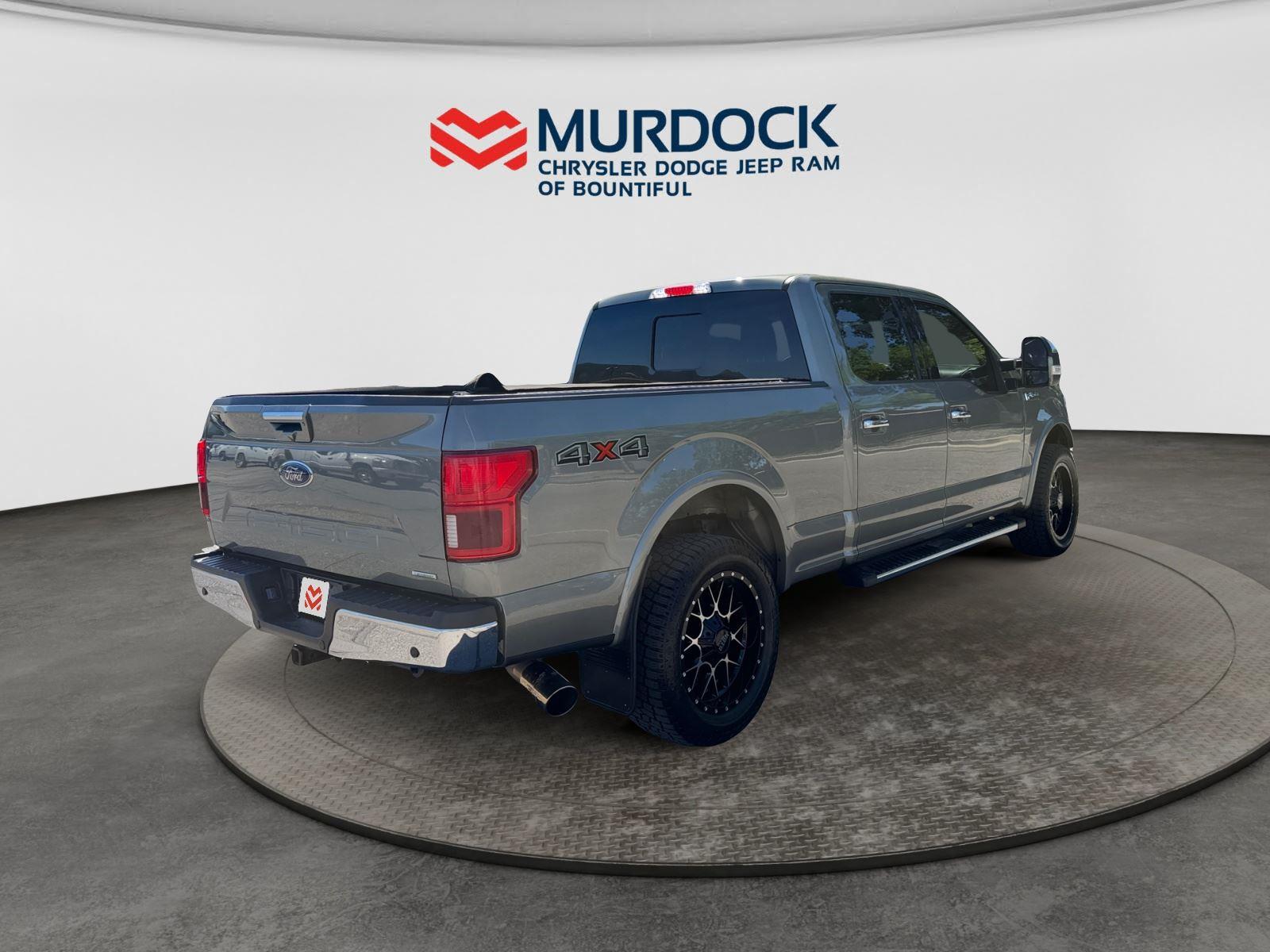 View vehicle photo 5
