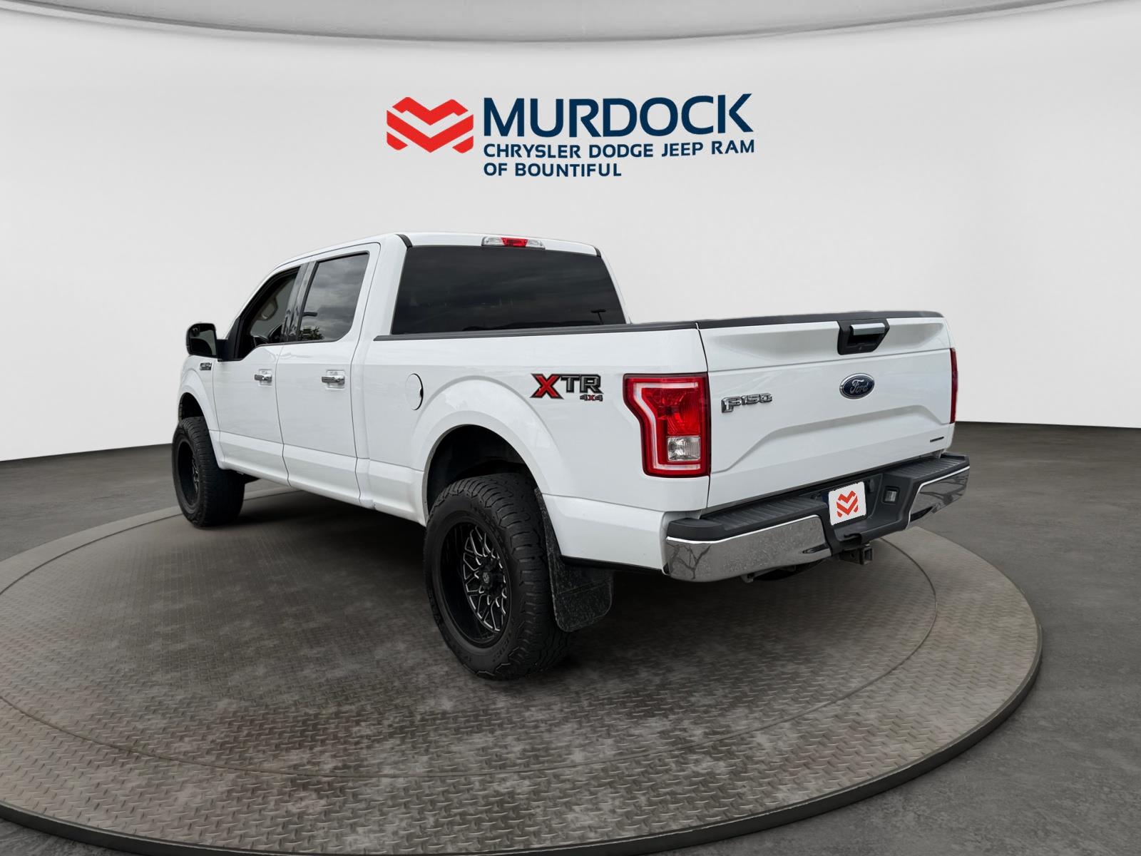 Oxford White 2016 Ford F-150 Pickup Truck Four-Wheel Drive 6-Speed Automatic