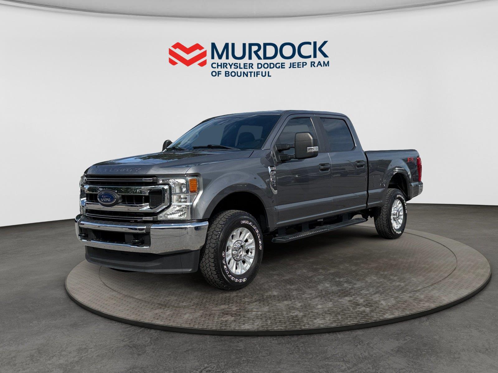 Carbonized Gray 2022 Ford F-250 Super Duty Pickup Truck Four-Wheel Drive Automatic