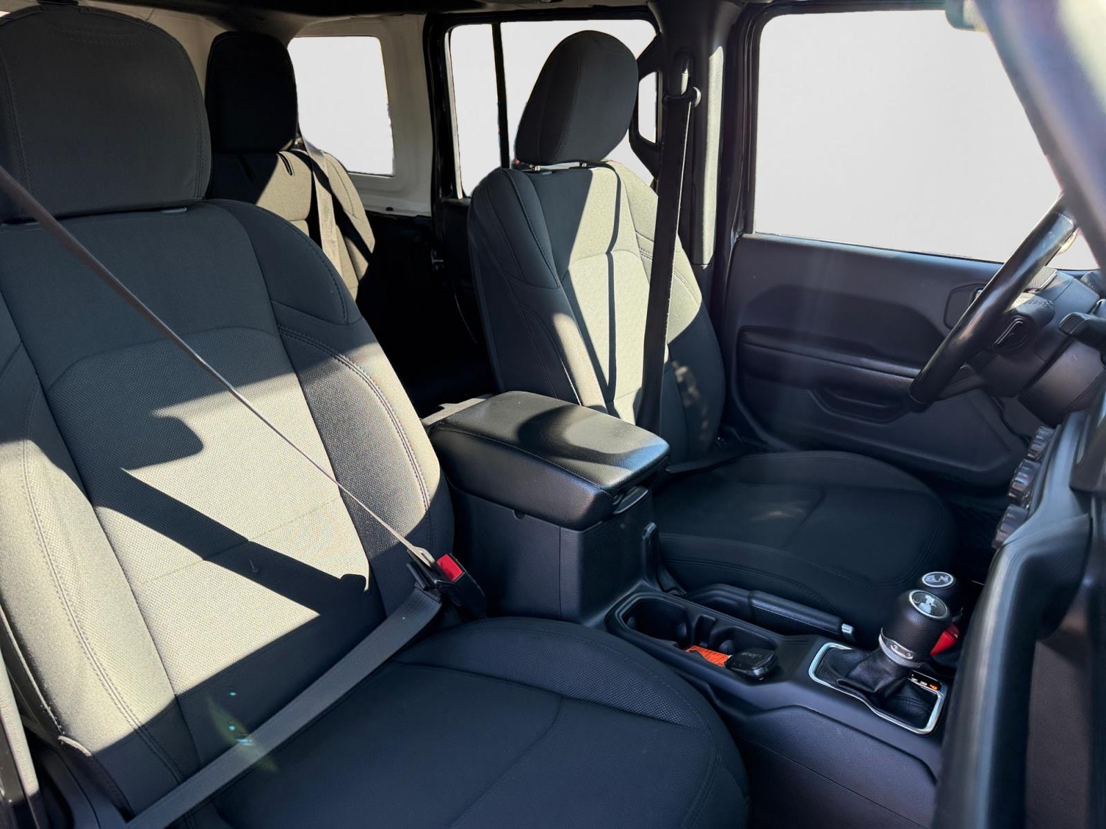 2020 Jeep Wrangler Unlimited Willys - Photo 19