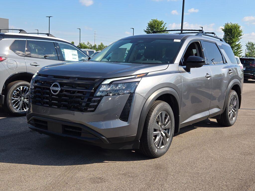 Gray (Gun Metallic) 2026 Nissan Pathfinder SUV / Crossover All-Wheel Drive Automatic