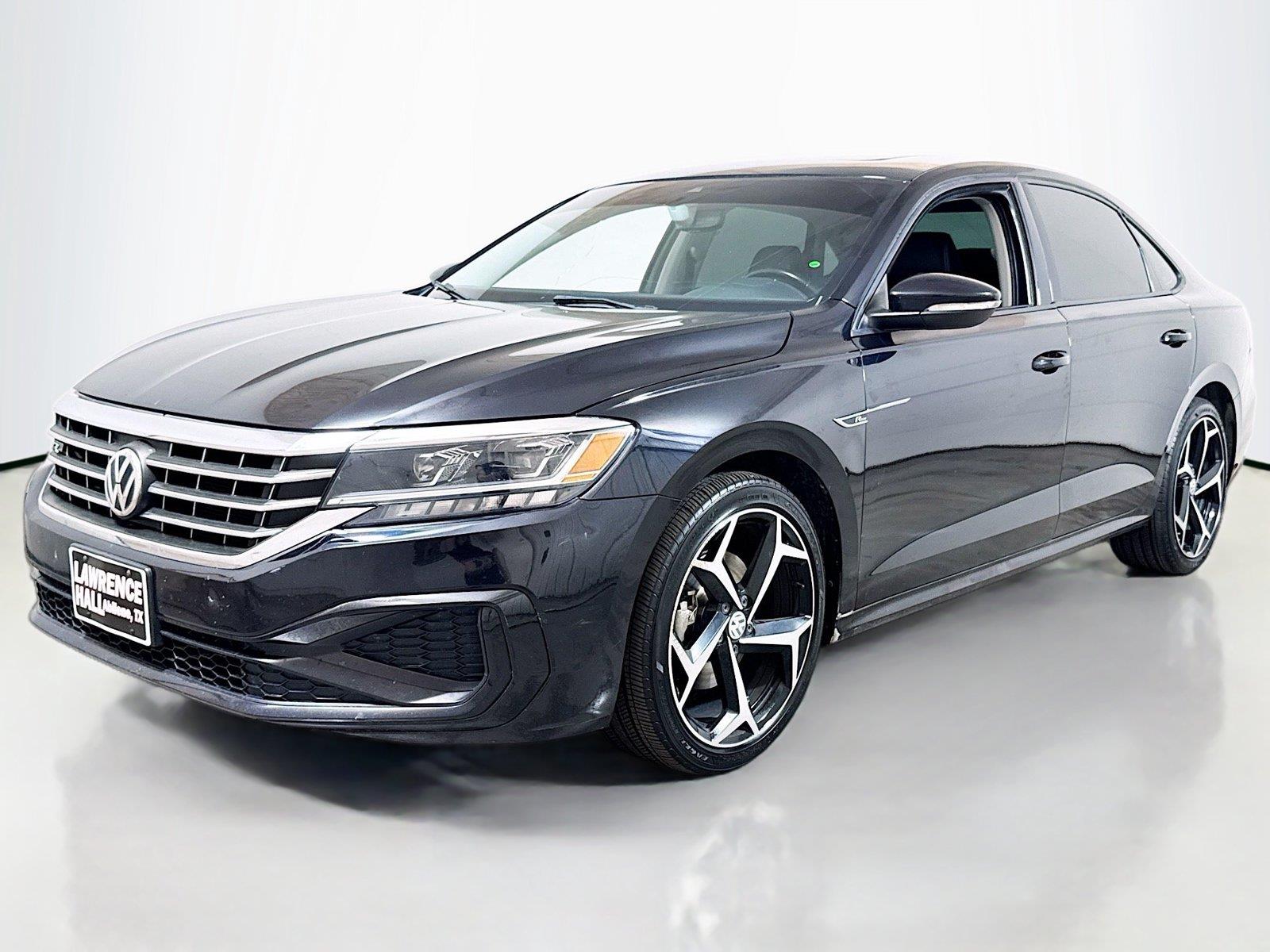  2020 Volkswagen Passat 2.0T R-Line FWD   