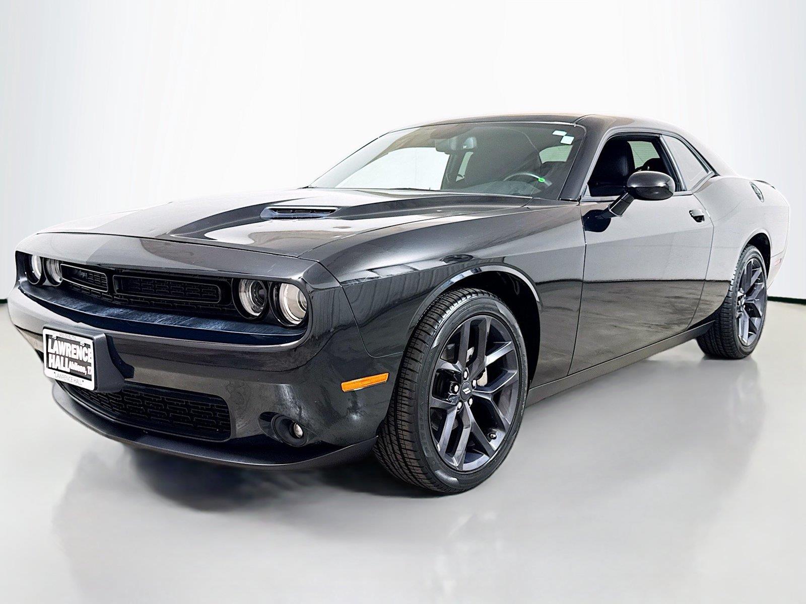 2023 Dodge Challenger SXT RWD