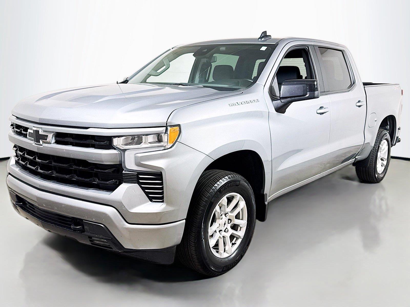 Sterling Gray Metallic 2026 Chevrolet Silverado 1500 Pickup Truck Four-Wheel Drive Automatic