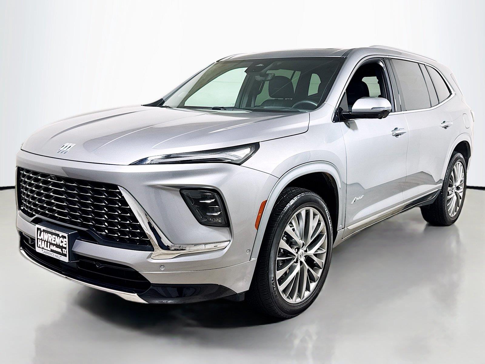  2025 Buick Enclave Avenir AWD   