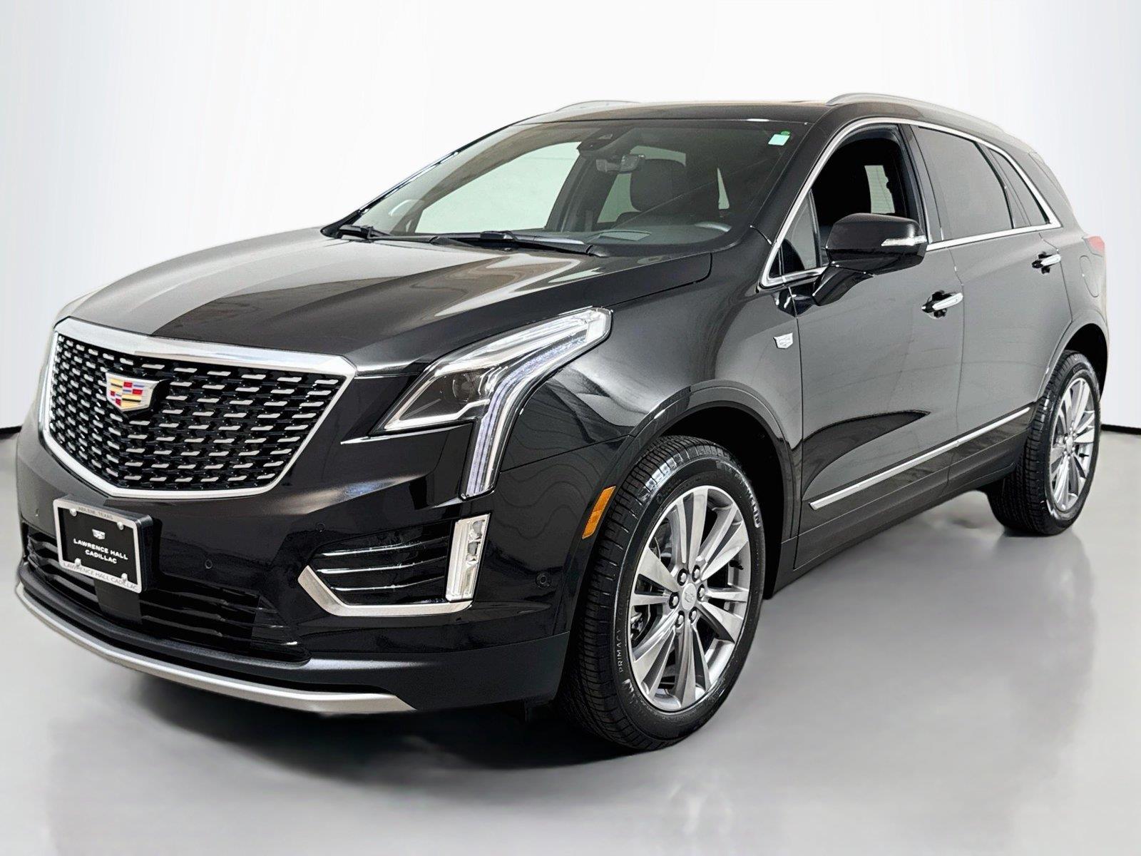  2025 Cadillac XT5 Premium Luxury FWD   