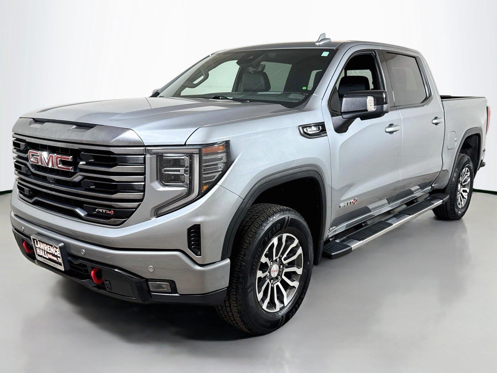 2023 GMC Sierra 1500 AT4 Crew Cab 4WD