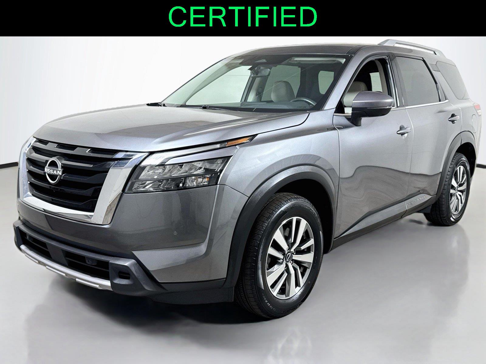 2025 Nissan Pathfinder SL FWD