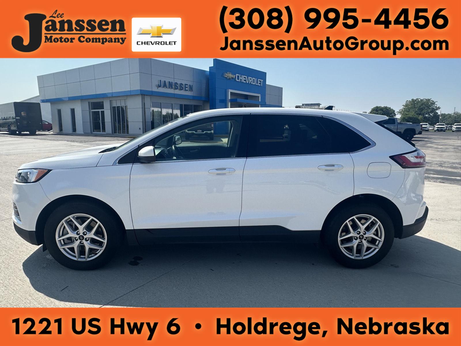 White 2024 Ford Edge SEL AWD SUV / Crossover All-Wheel Drive 8-Speed Automatic