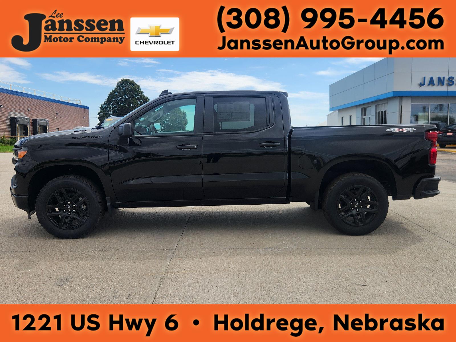 Black 2026 Chevrolet Silverado 1500 Custom Crew Cab 4WD Pickup Truck Four-Wheel Drive 8-Speed Automatic