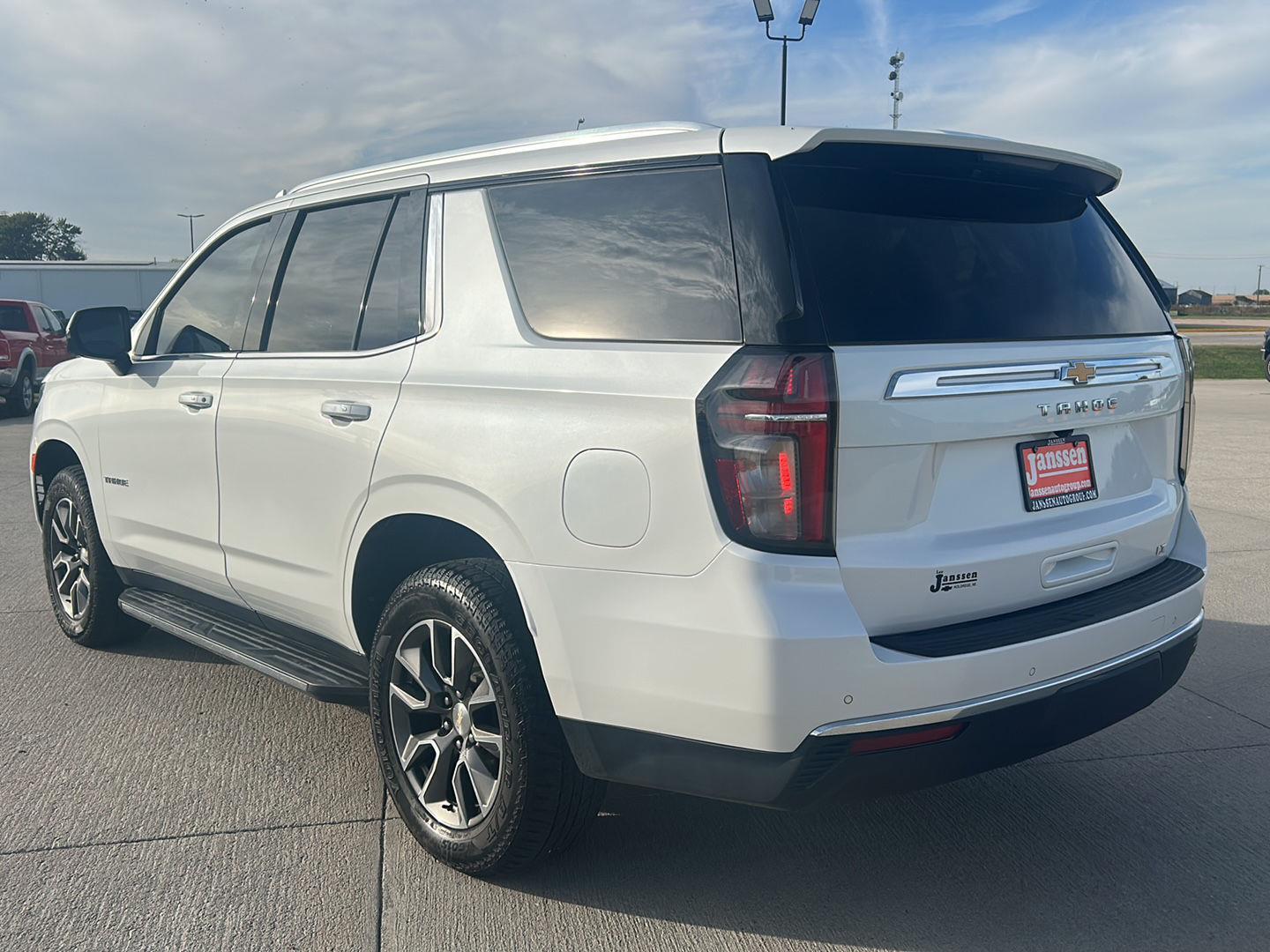 View vehicle photo 3