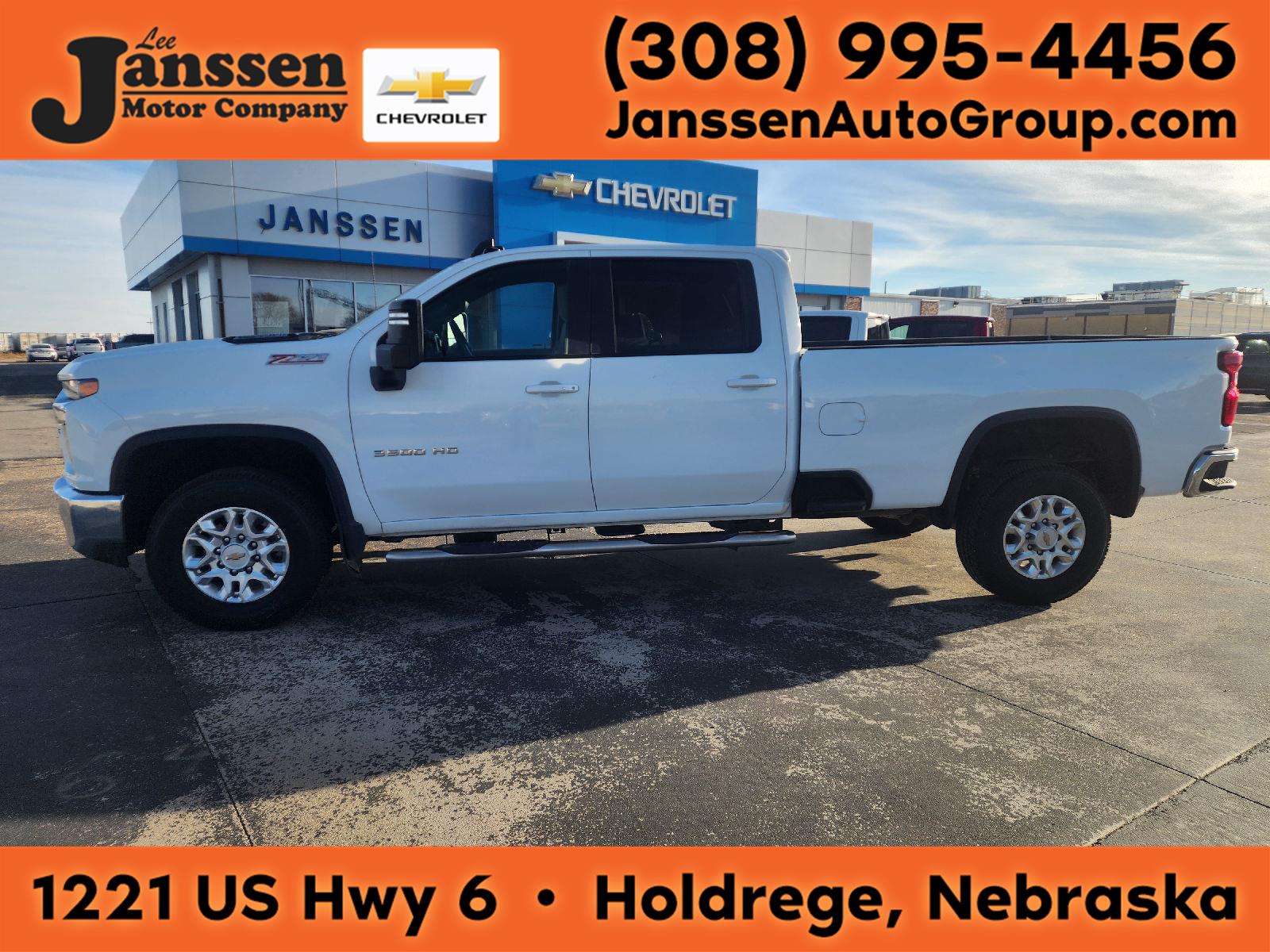 Chevrolet Silverado 3500HD LT Crew Cab 4WD