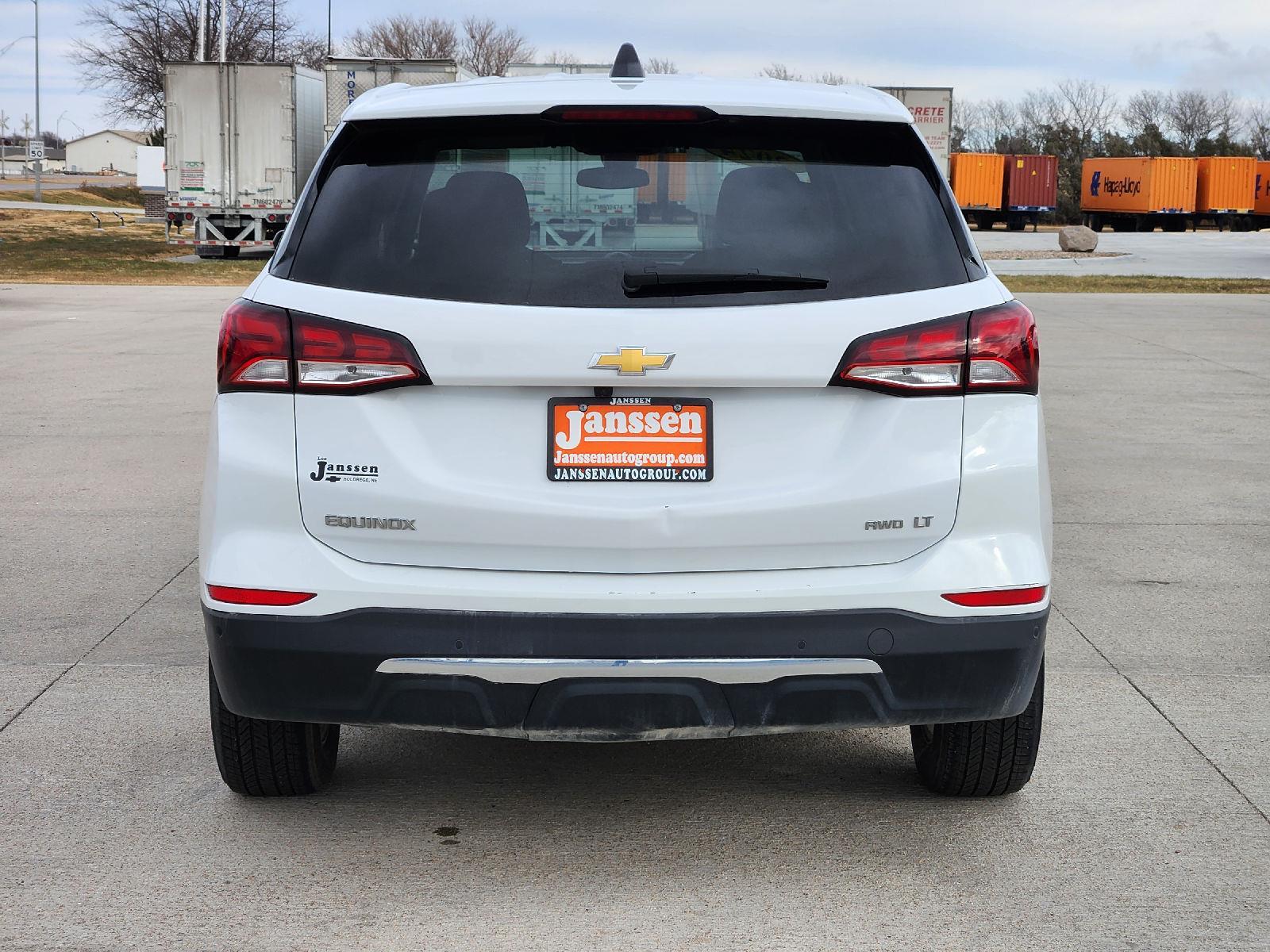 View vehicle photo 7