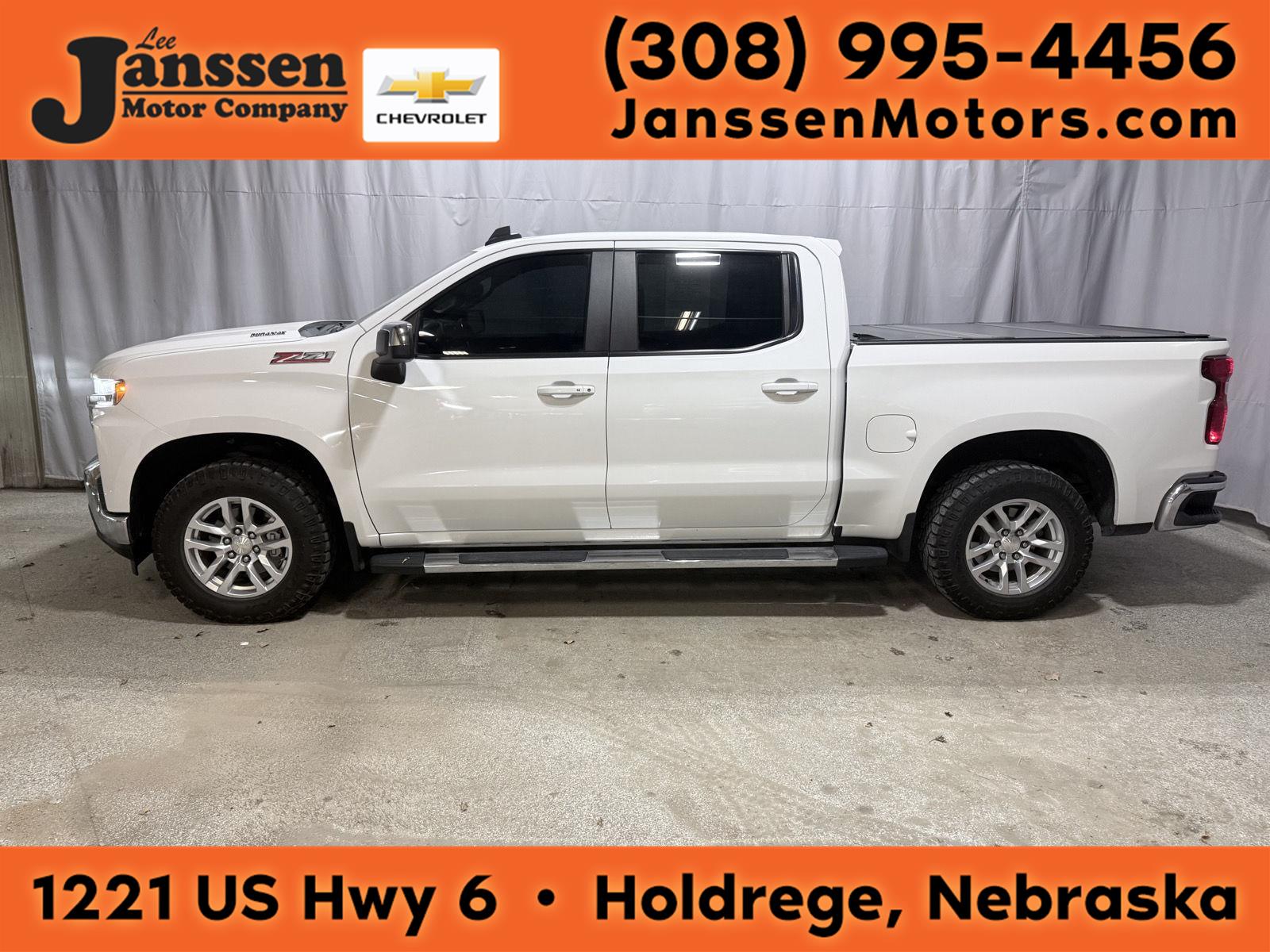 Summit White 2020 Chevrolet Silverado 1500 Pickup Truck Four-Wheel Drive Automatic