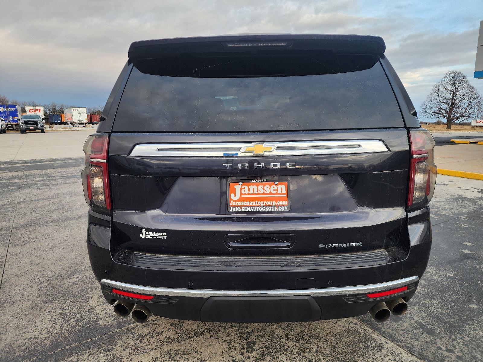 View vehicle photo 5