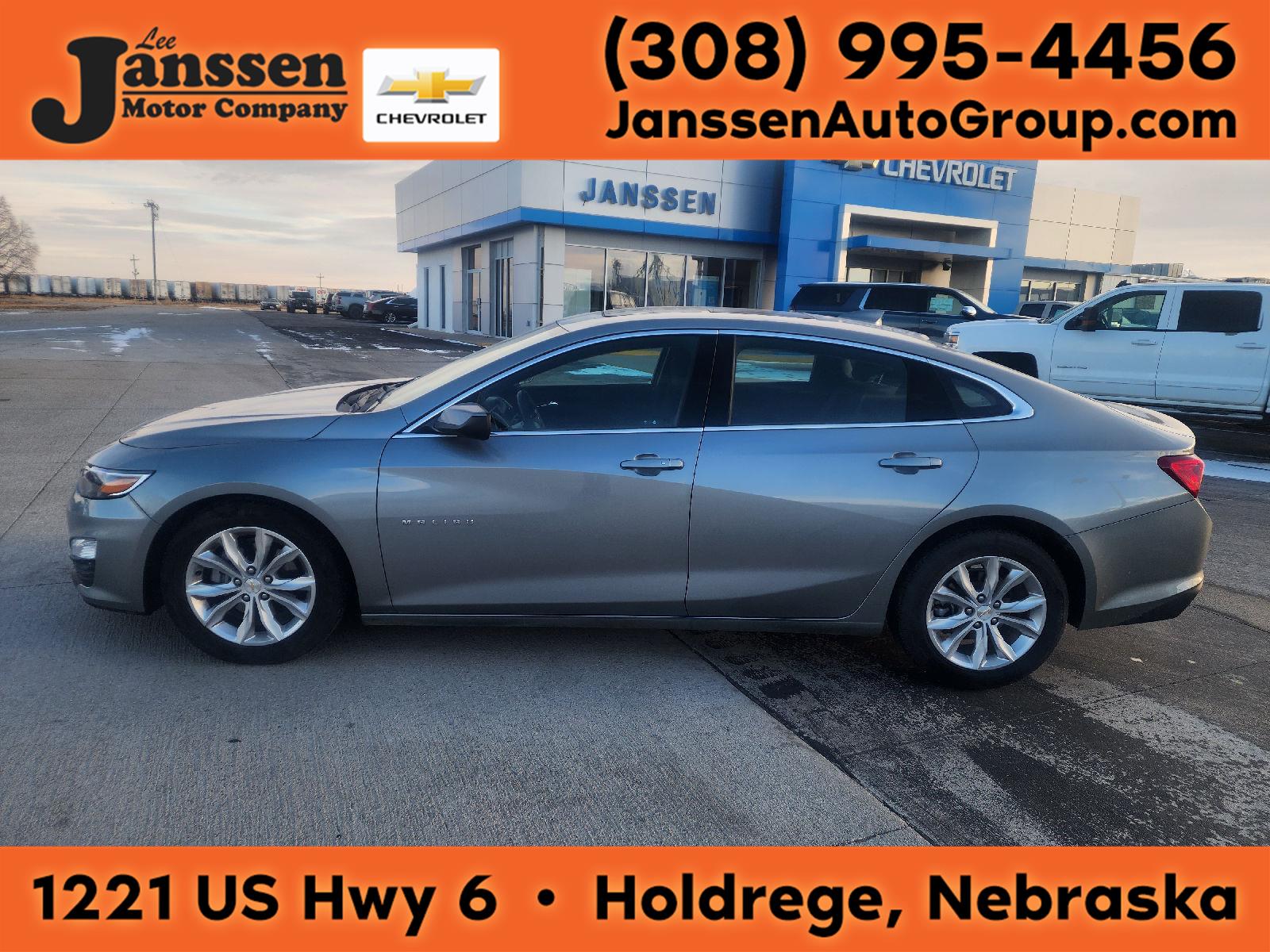 Sterling Gray Metallic 2024 Chevrolet Malibu LT with 1LT FWD Sedan Front-Wheel Drive Continuously Variable Transmission