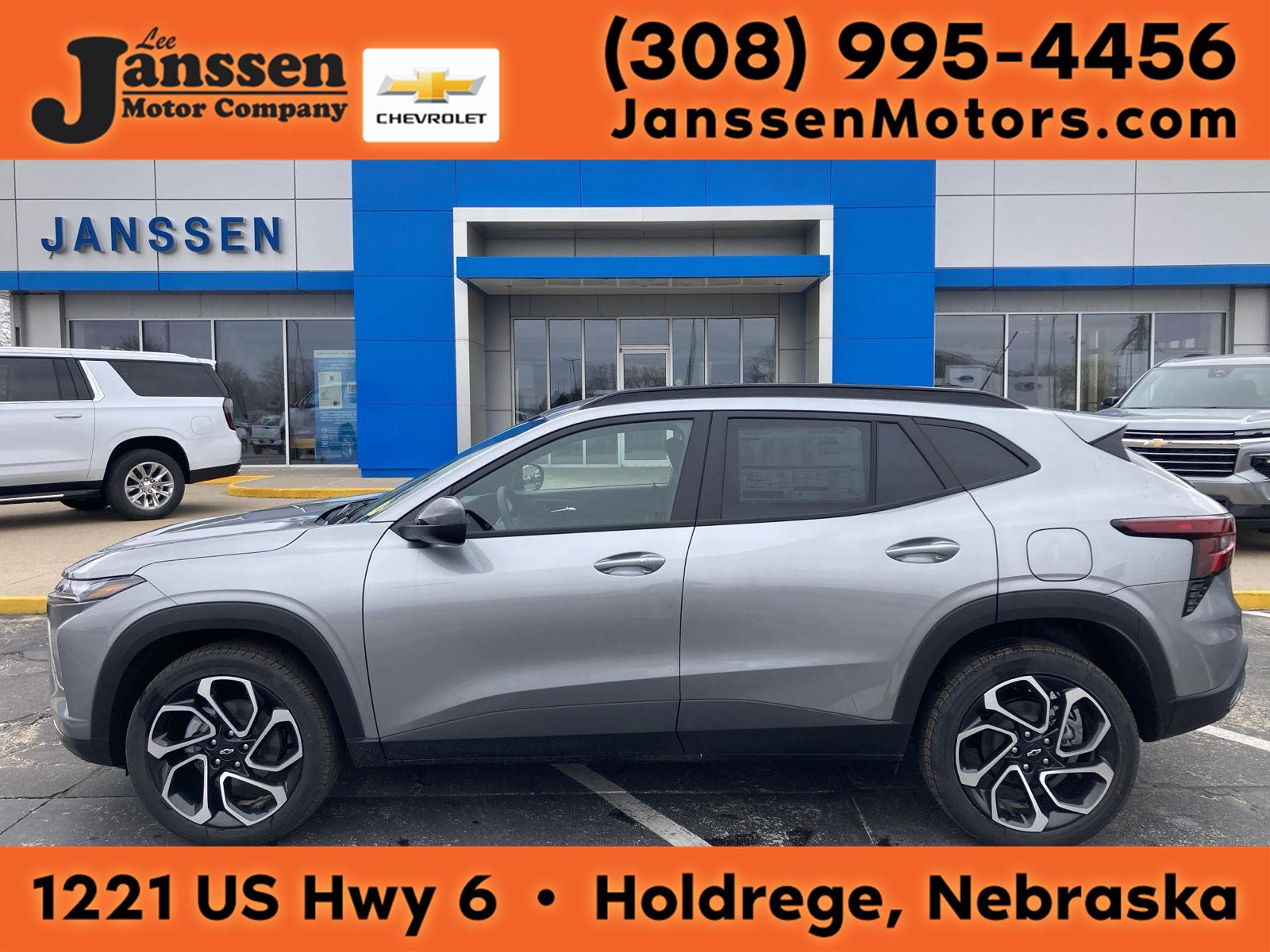 Sterling Gray Metallic 2026 Chevrolet Trax SUV / Crossover Front-Wheel Drive 6-Speed Automatic