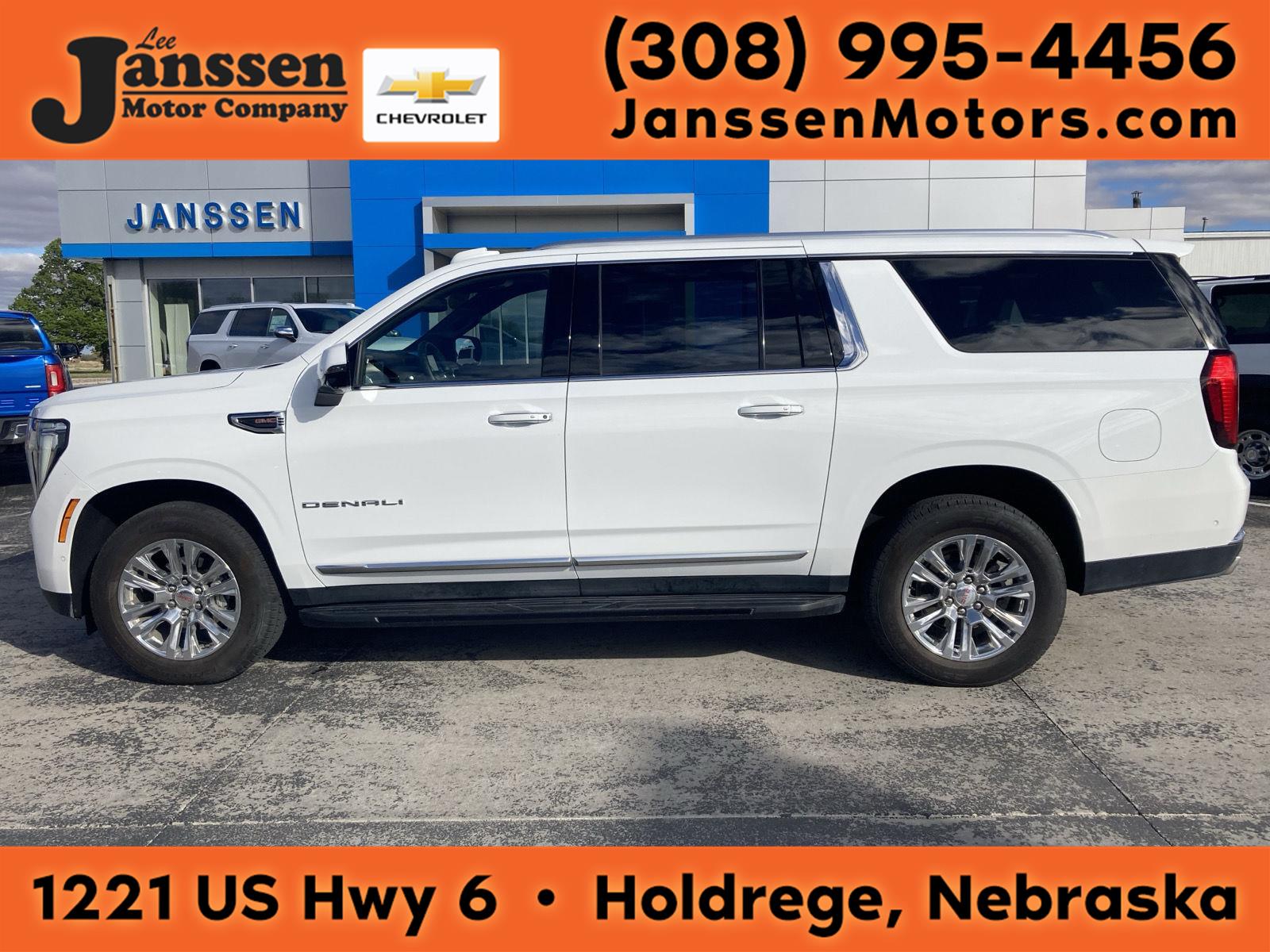 2025 GMC Yukon XL Denali 4WD